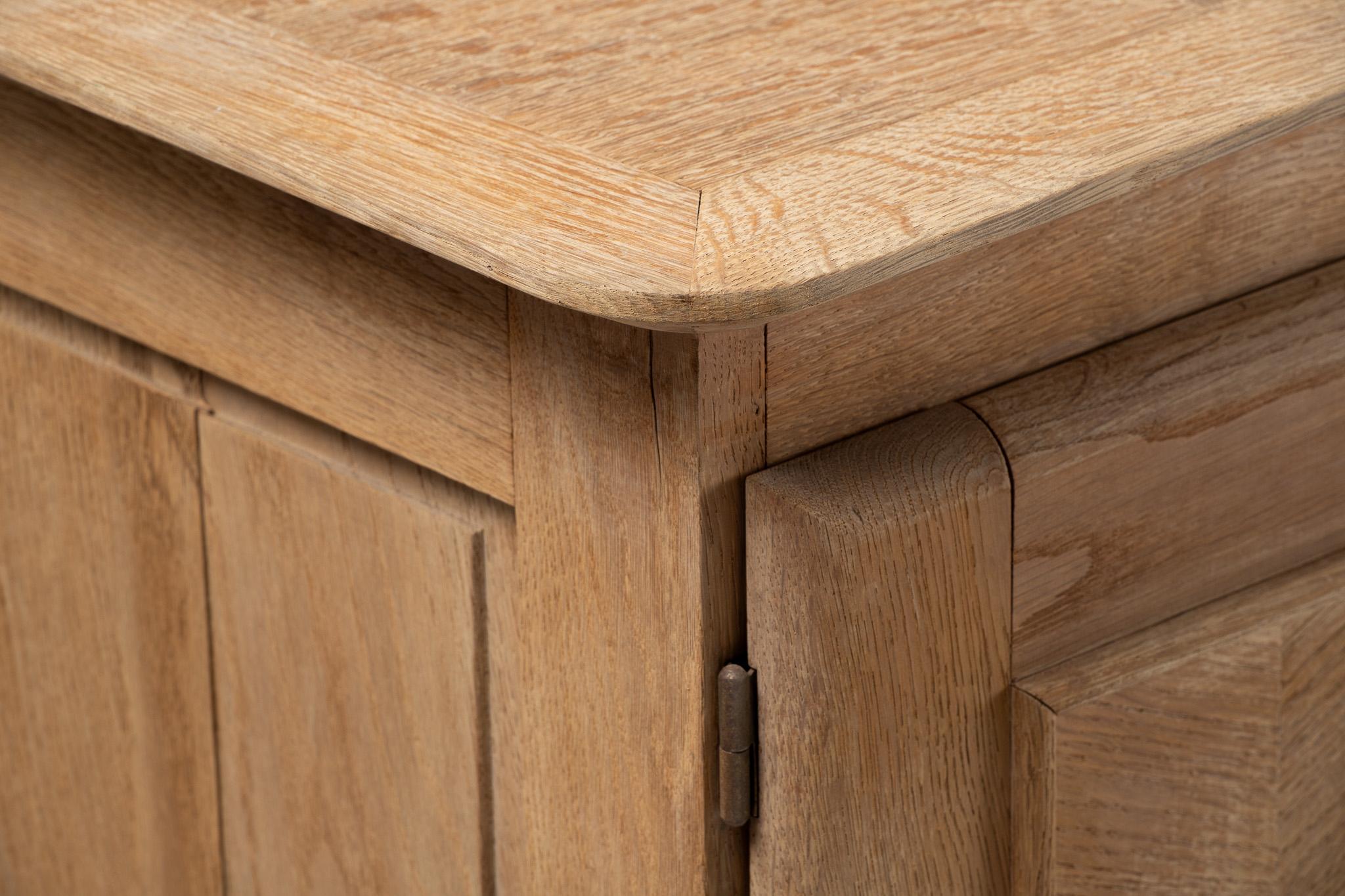 Mid-20th Century Buffet in Chevron-Parqueted Oak, France, 1950s For Sale