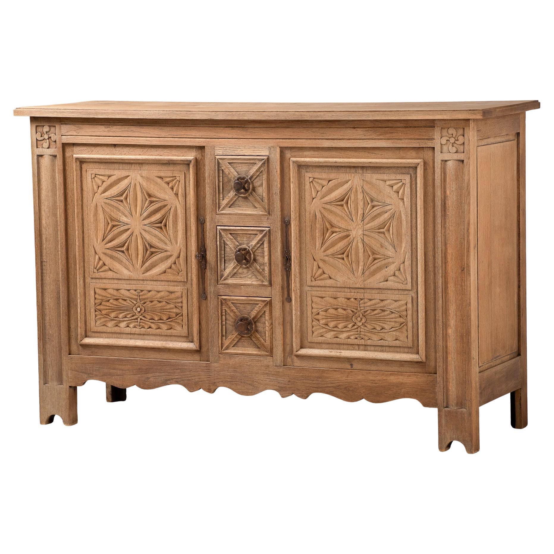 Buffet in Hand-Carved Oak, Spain, Early 20th Century