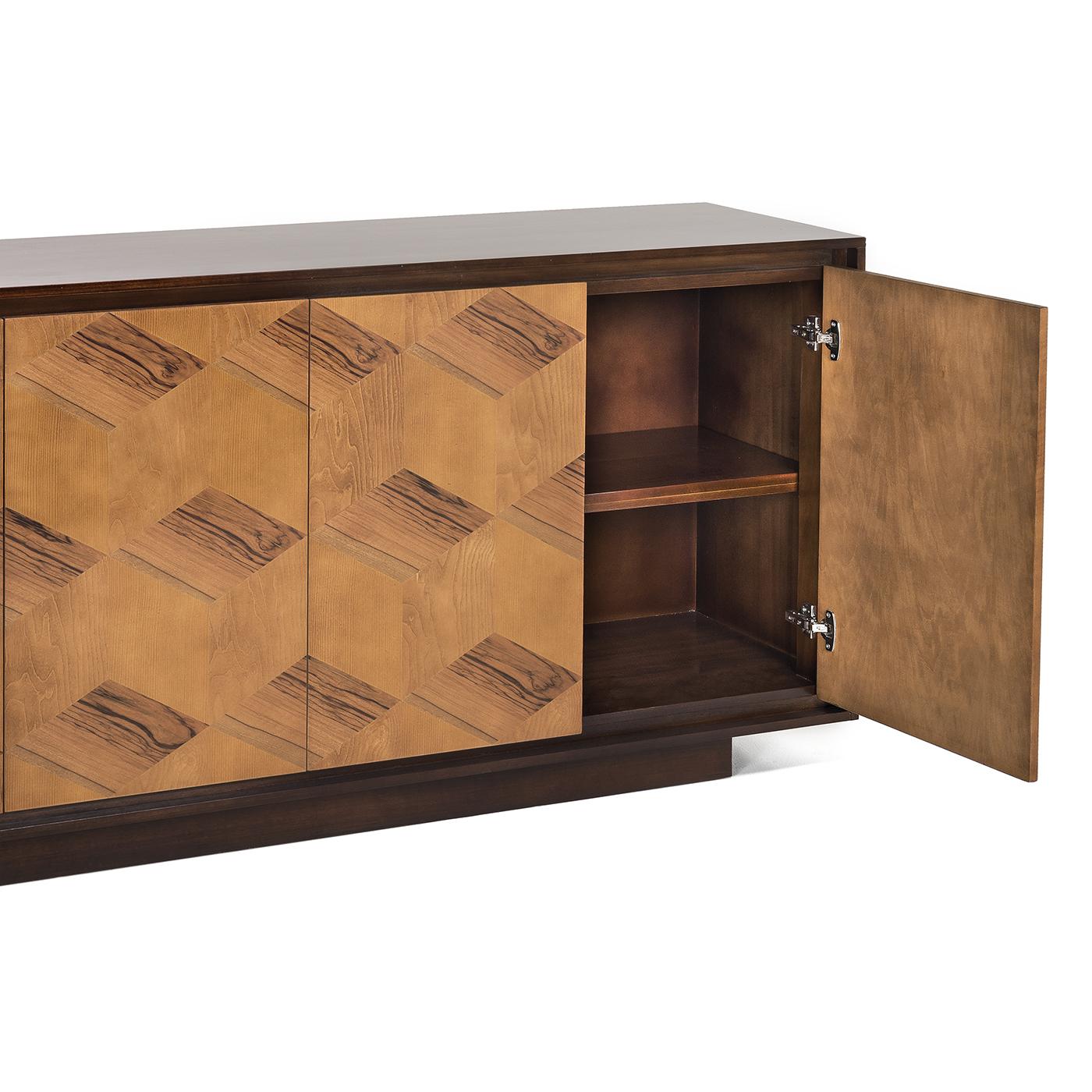 This stunning sideboard will make a sophisticated statement in a modern home, where it will provide precious storage space, while adding a stunning decorative accent in a dining room or living room or even a large entryway. Its structure combines