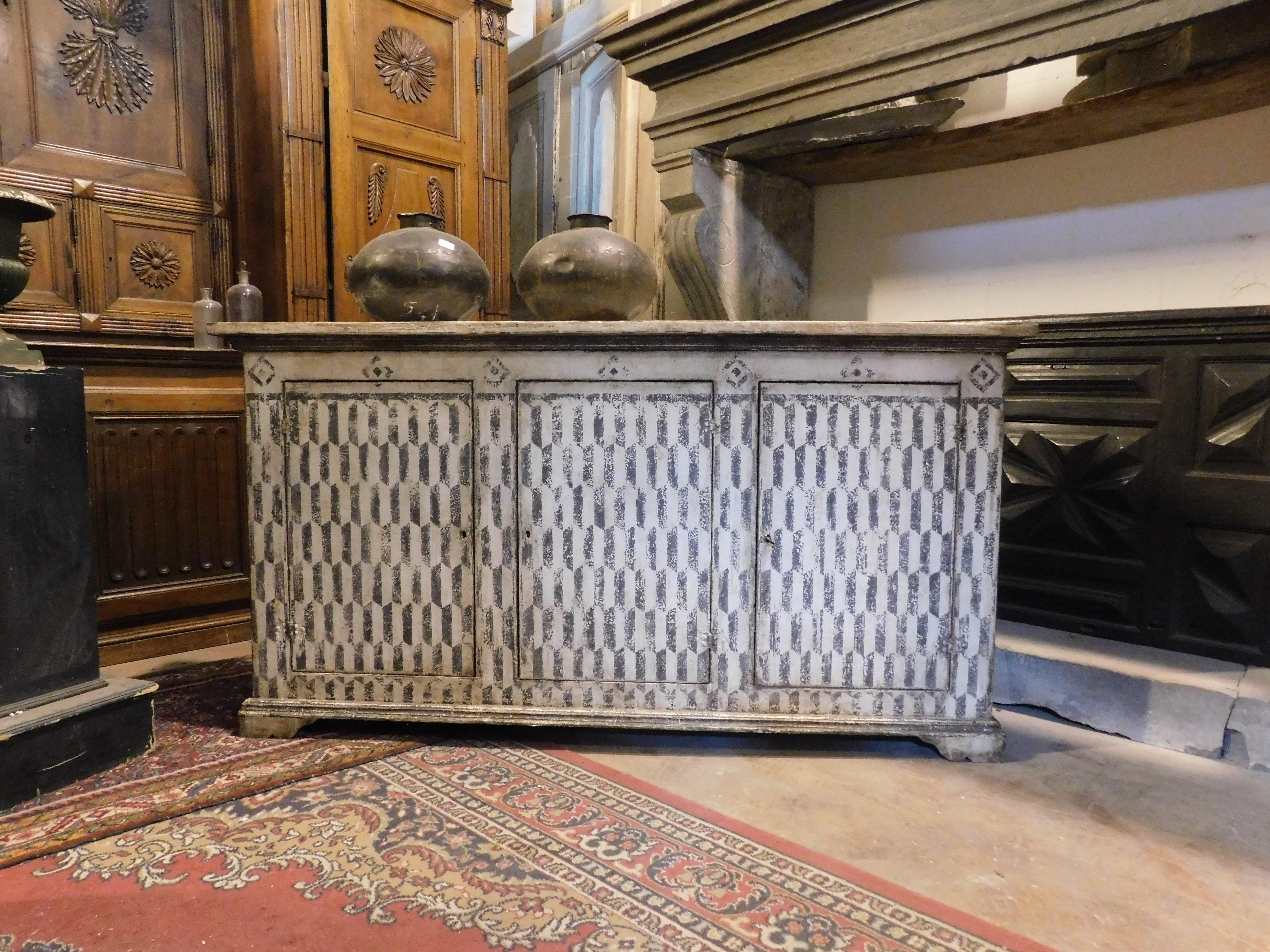 European Buffet sideboard in lacquered wood from Tuscany, black and white texture, Italy For Sale