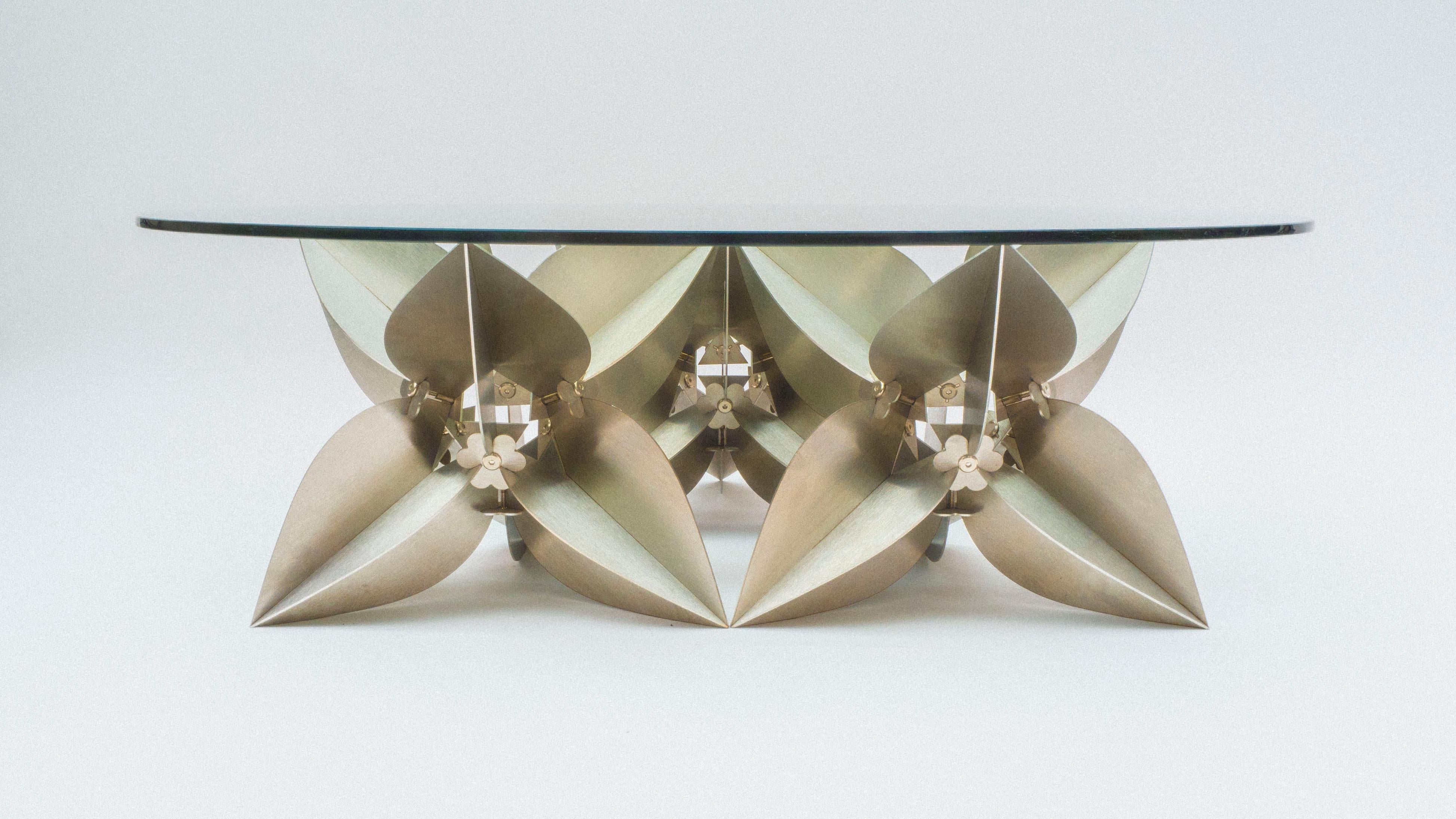 Bugambilia, sculpture modulaire géométrique multifonctionnelle en acier inoxydable en vente 3