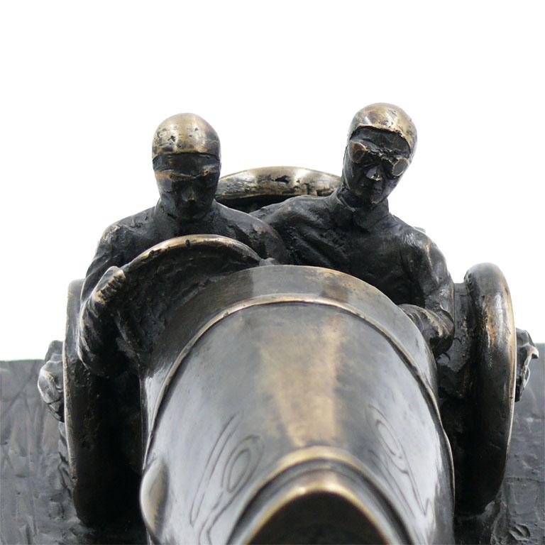 Bugatti bronze race car
lost wax technique bronze sculpture
represents a Bugatti racing coupe from the 1930s
Origin Argentina Circa 2010
Artist Esteban Serassio
There are many works by him in collections in Europe and the United States.
the base is