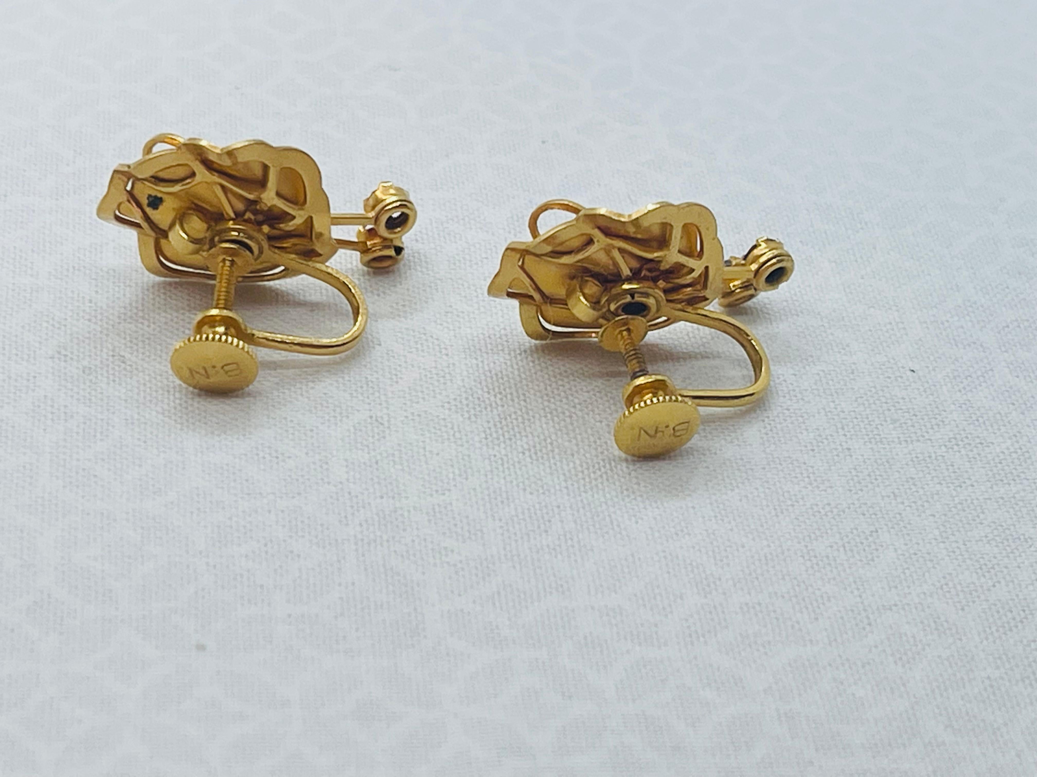 Bugbee & Niles Matching Earrings and Brooch Set Circa. 1955s - 1959 For Sale 2