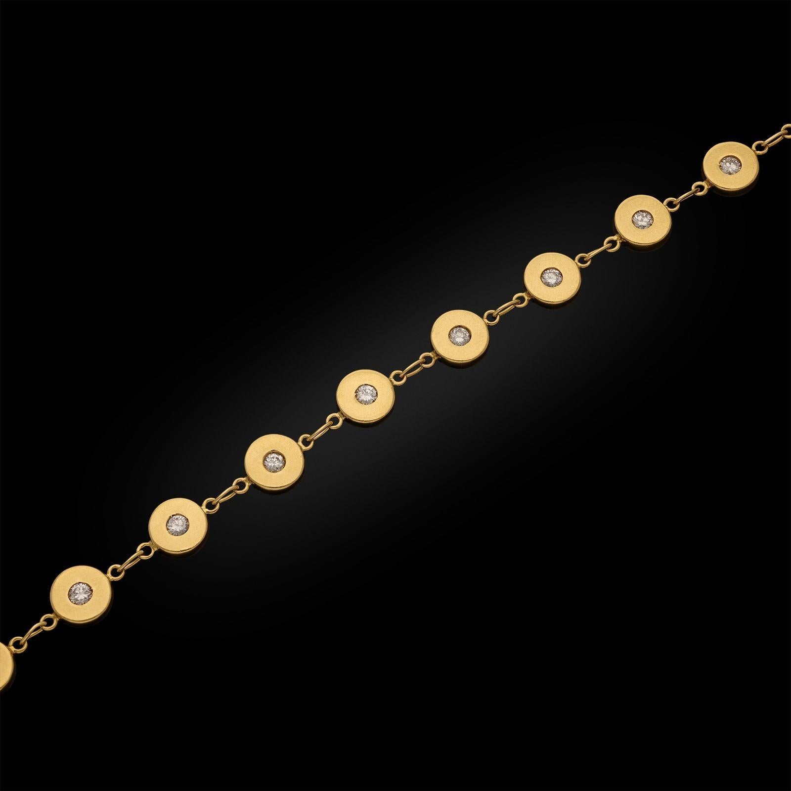 Brilliant Cut Buglari 18 Carat Gold and Diamond Long Sautoir Necklace, circa 1990s For Sale
