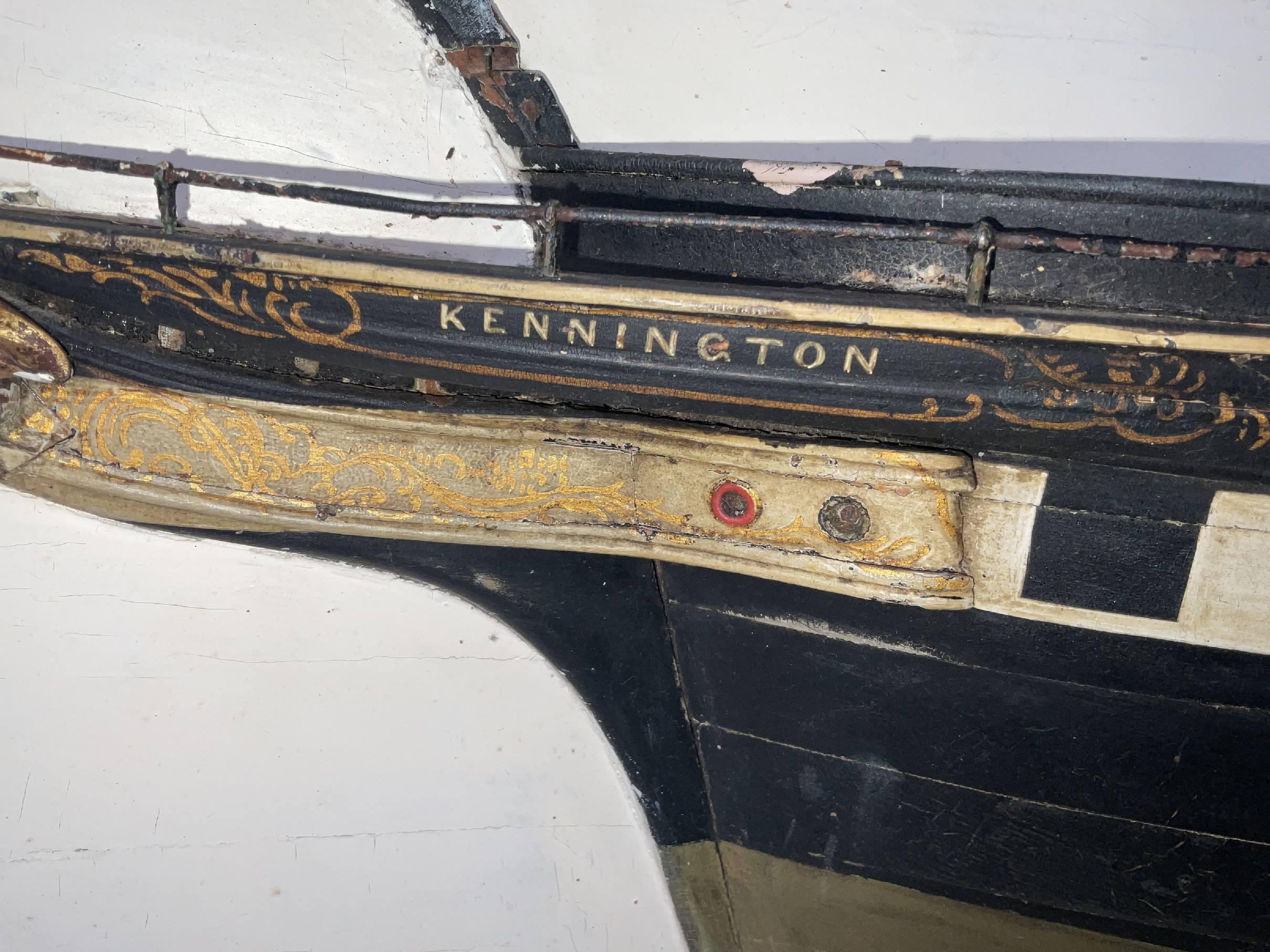 Bois Modèle demi-modèle de l'expédition de paquet Kennington en vente