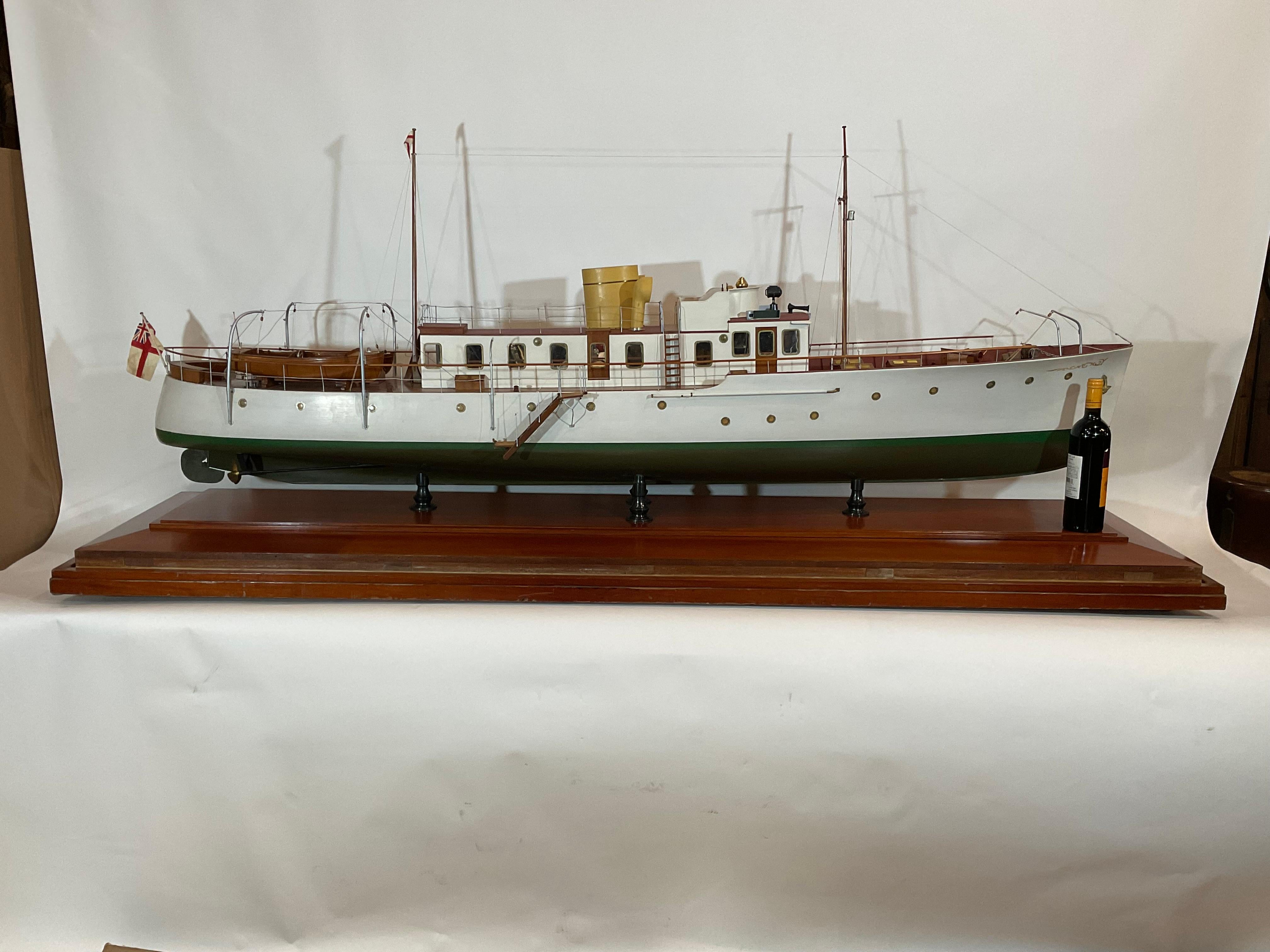 European Builders Model of Royal Yacht Squadron Yacht Rys, Ceto For Sale