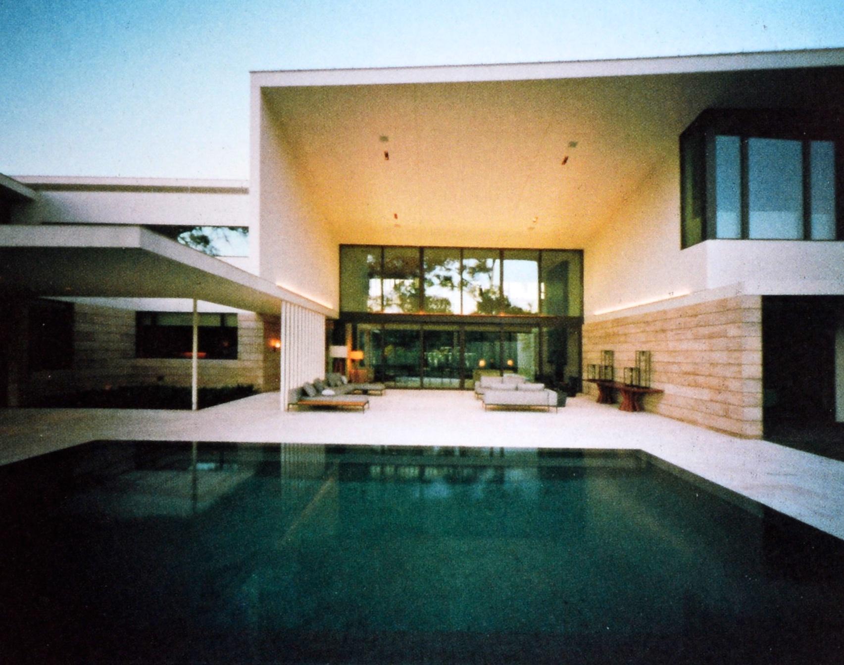 Building a New Arcadia par Miro Rivera Architects Excellent état - En vente à valatie, NY