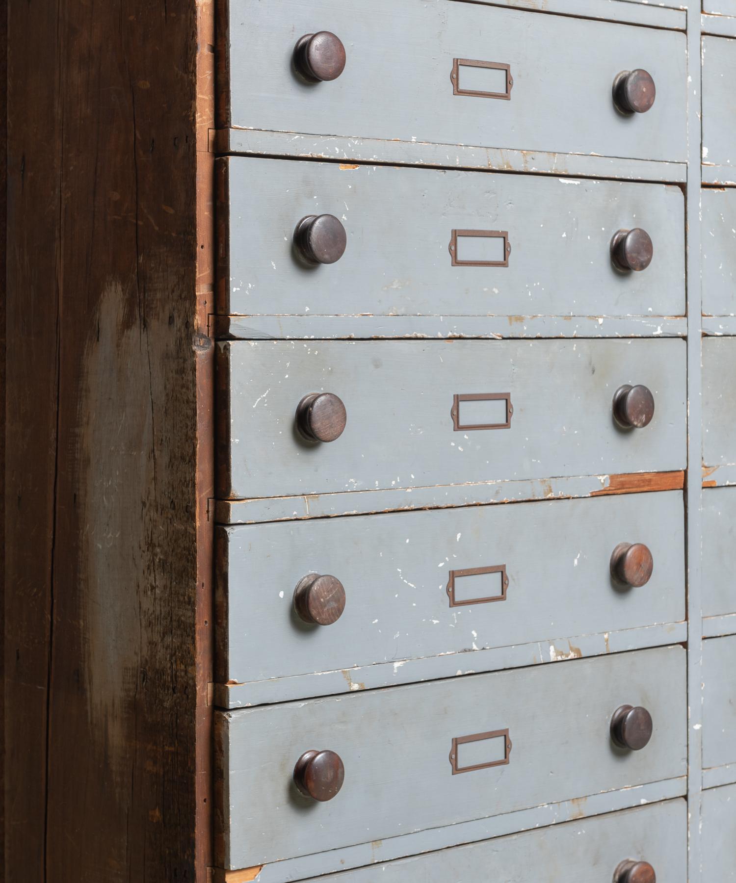 Built-In Archival Bank of Drawers, America, circa 19th Century In Fair Condition In Culver City, CA