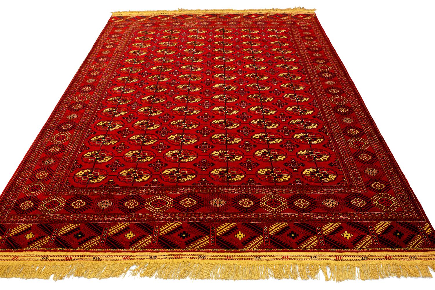 Traditioneller Türkischer Bukara-Teppich mit geometrischem Muster aus Bukara (Russisch) im Angebot
