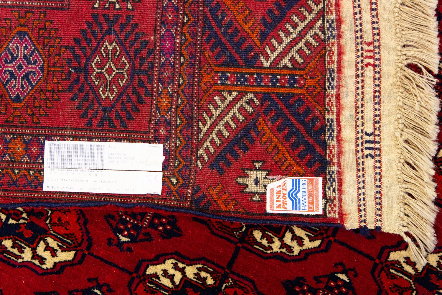 Traditioneller Türkischer Bukara-Teppich mit geometrischem Muster aus Bukara im Angebot 1