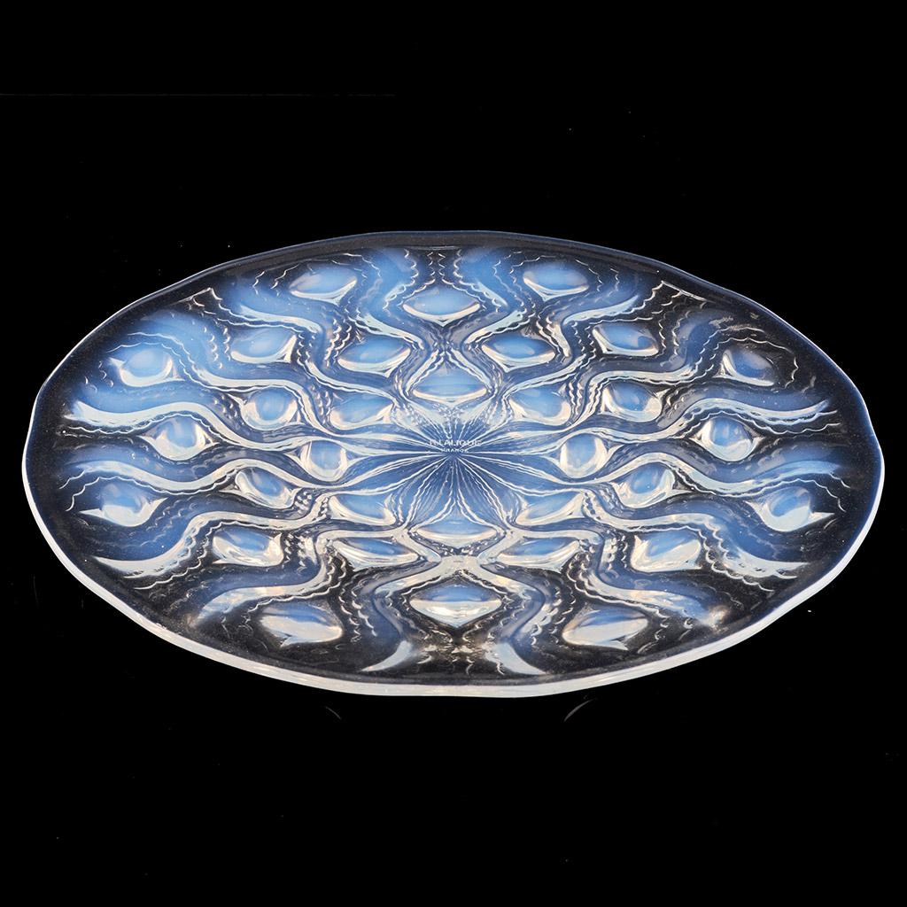 Art Deco 'Bulbes No.2' an Opalescent Glass Plate by Rene Lalique 