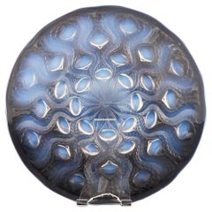 
Bulbes No.2
 an Opalescent Glass Plate by Rene Lalique