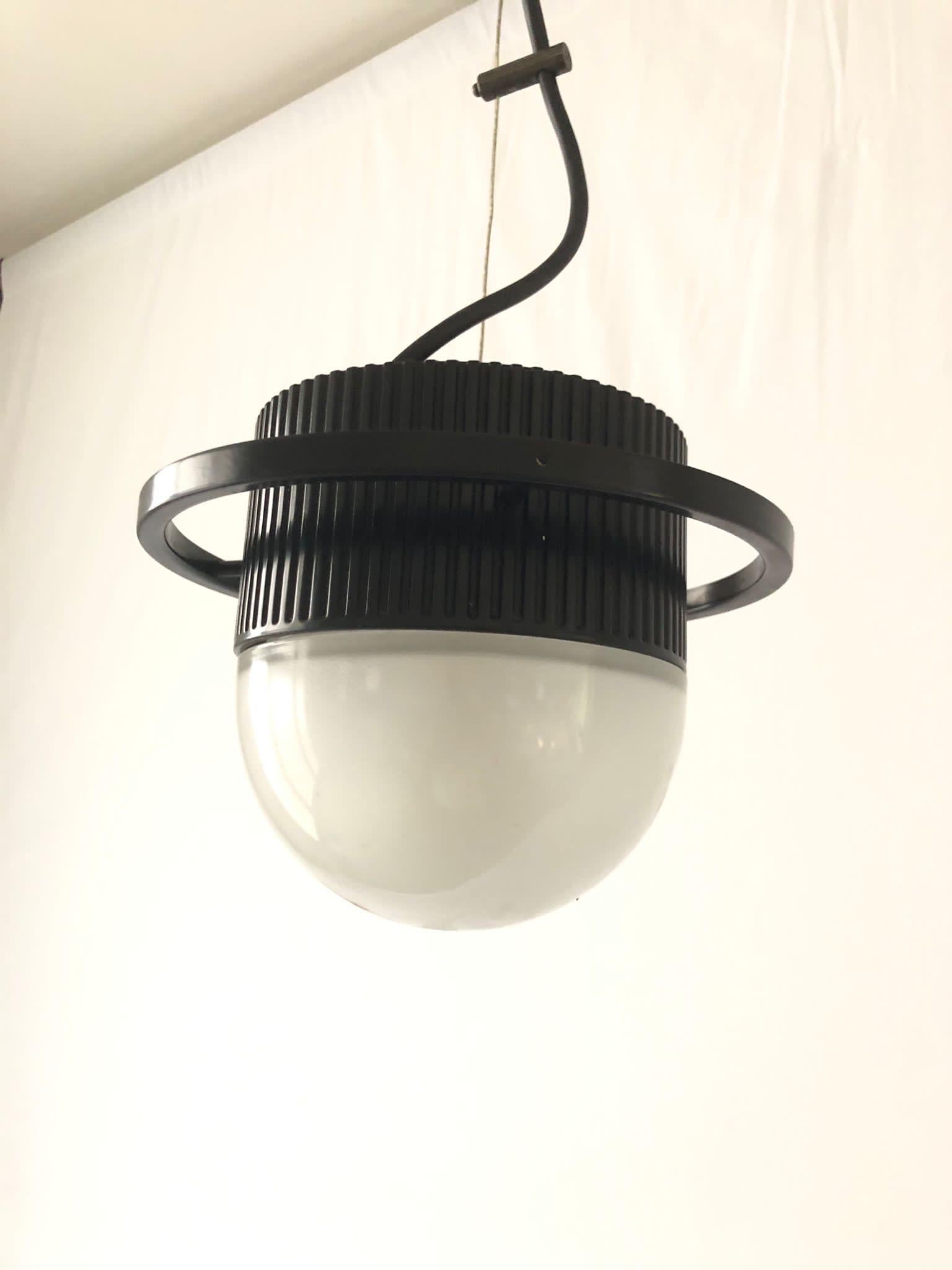 Bulbone Pendant Lamp by Barbieri e Marianelli for Tronconi Milano, 1980s, Italy For Sale 1