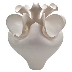 Sculpture contemporaine en céramique Bulbophyllum d'Abraham Dahl, 2022