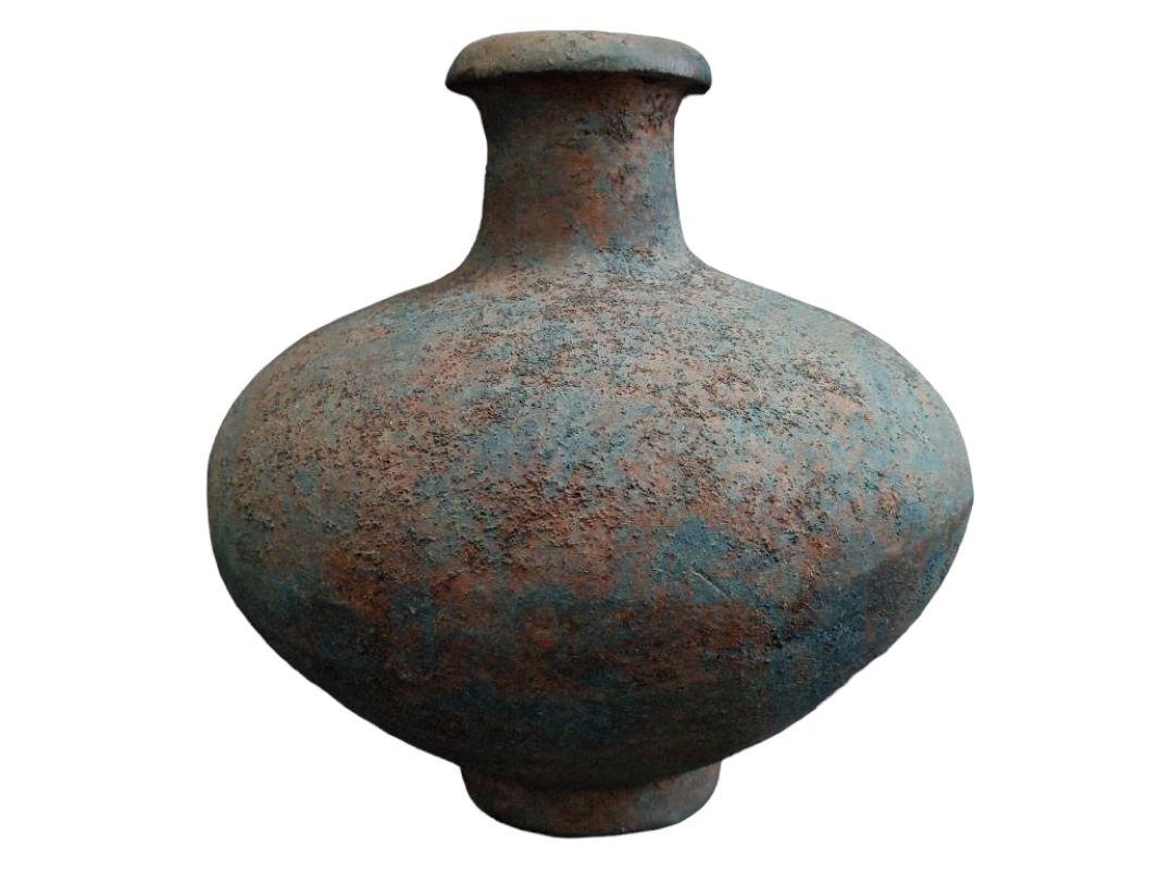 Bulbous Terracotta Vase on Metal Stand In Good Condition In Pasadena, CA
