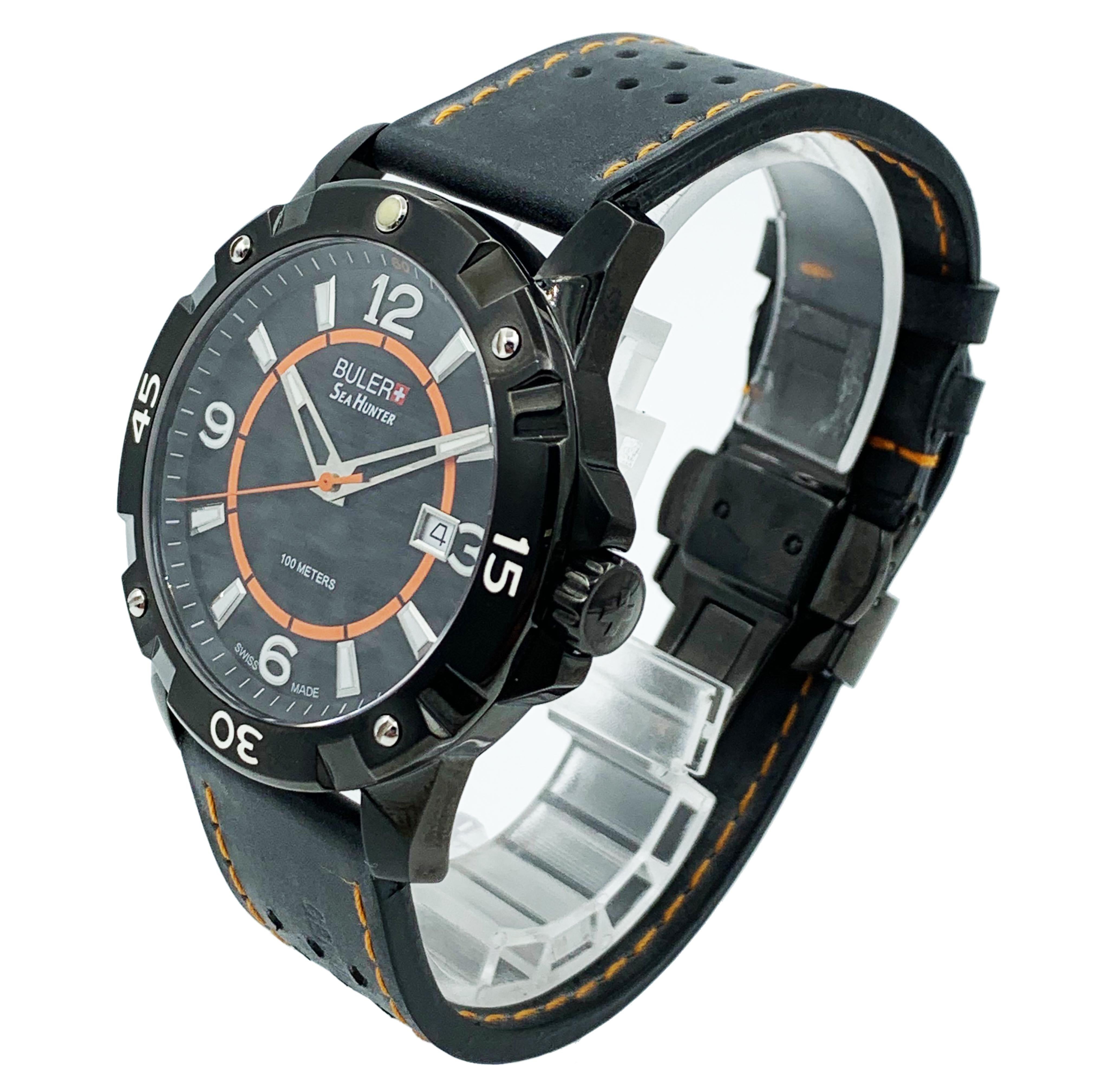 Buler Sea Hunter 45141  is store display model, might have minor blemishes, since been standing on a display stand. The bezel of this watch is rotating and the case is stainless steel. This watch c`omes with original Box.
