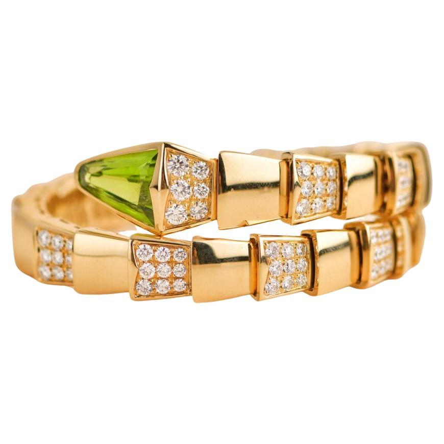 Bulgair Serpenti Pave Diamond Peridot 18k Yellow Gold Bracelet Size M For Sale