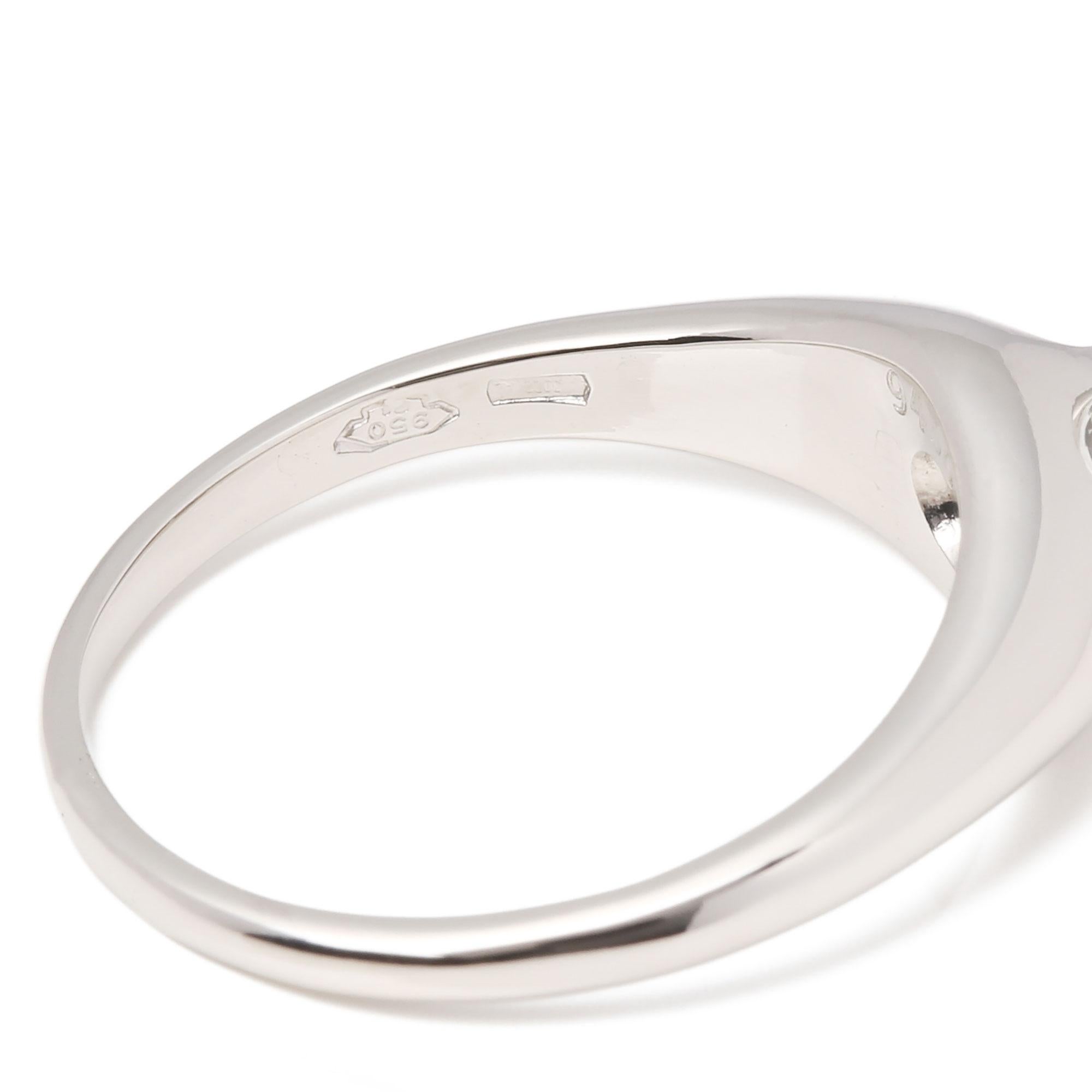 Bulgari 0.30ct Brilliant Cut Diamond Platinum Solitaire Ring Contemporáneo en venta