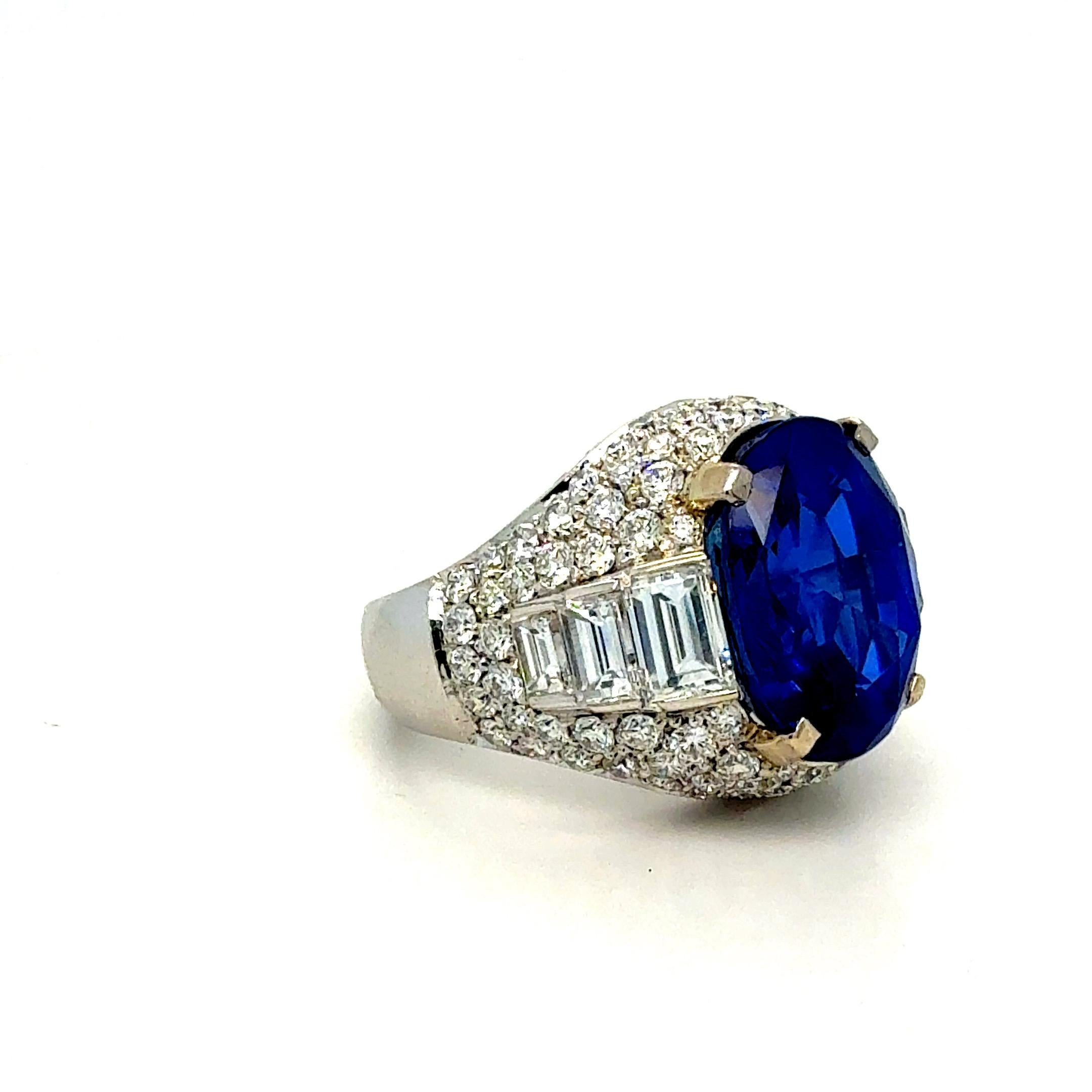 Bulgari 14,03ct SSEF & GRS zertifiziert Blauer Saphir Ceylon keine Hitze Ring (Kissenschliff) im Angebot