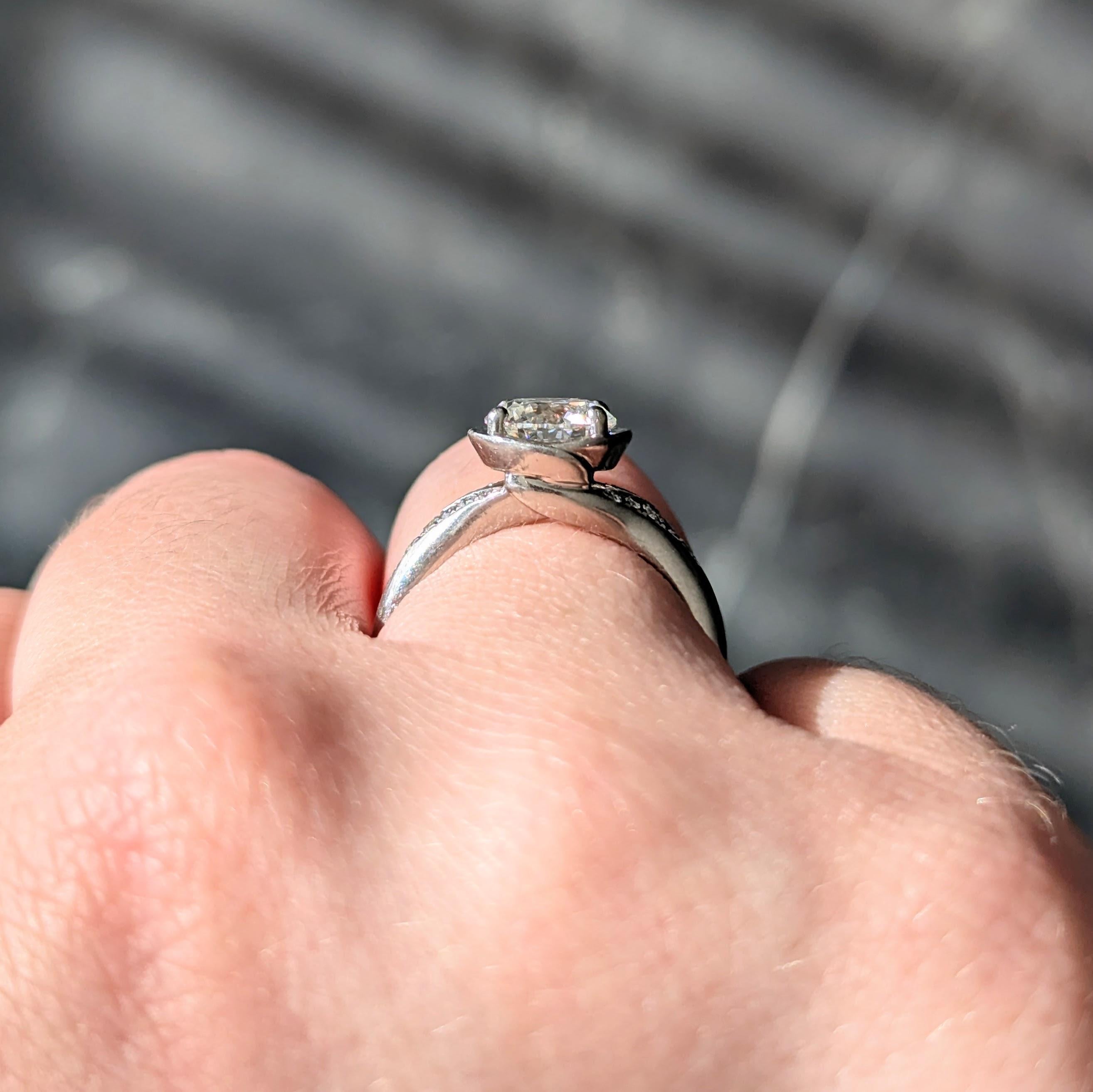 Bulgari 1.71 CTW Round Brilliant Diamond Platinum Swirling Engagement Ring GIA For Sale 5