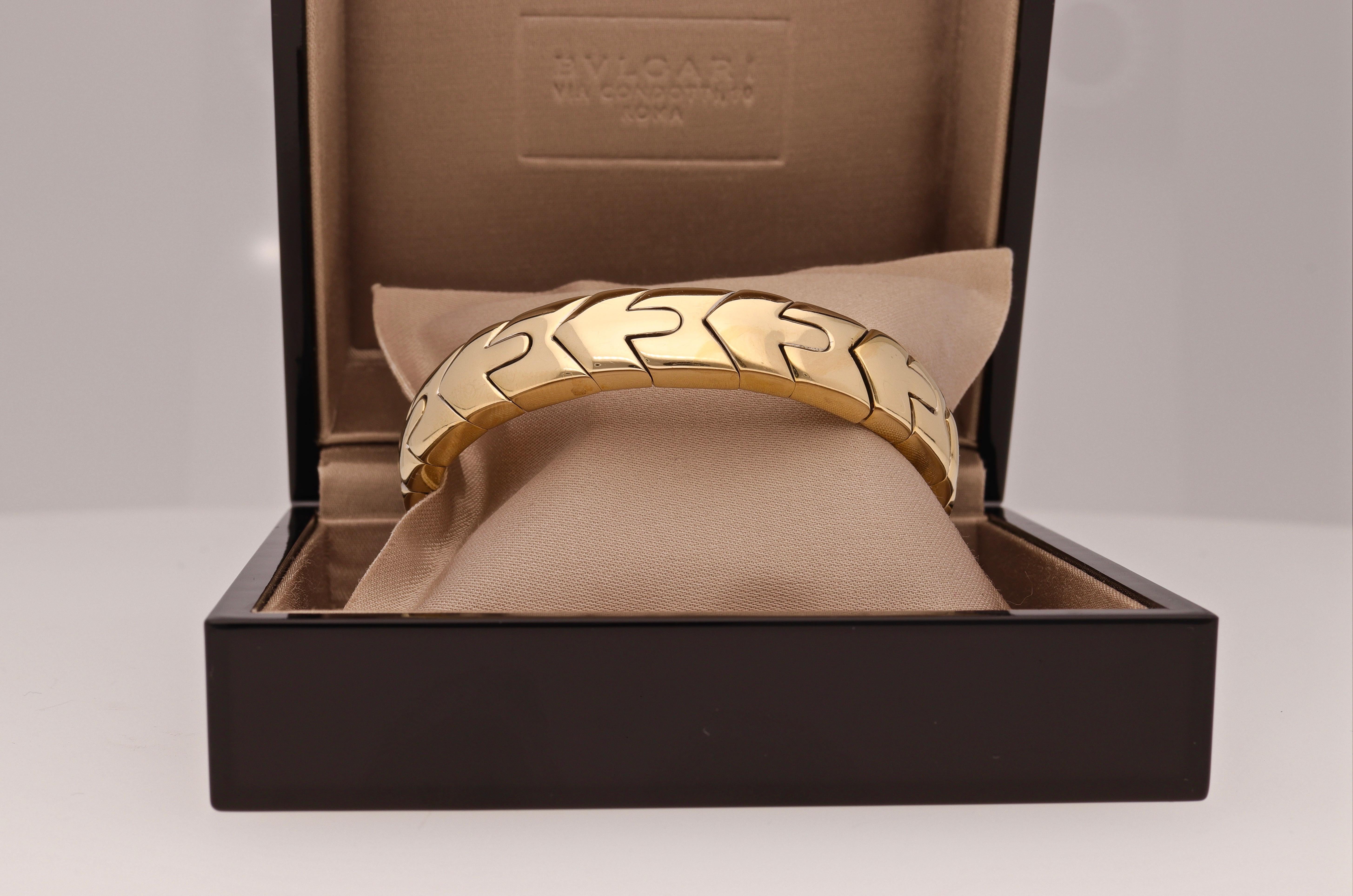 Modern Bulgari 18 Karat Two-Tone Yellow Gold Bracelet