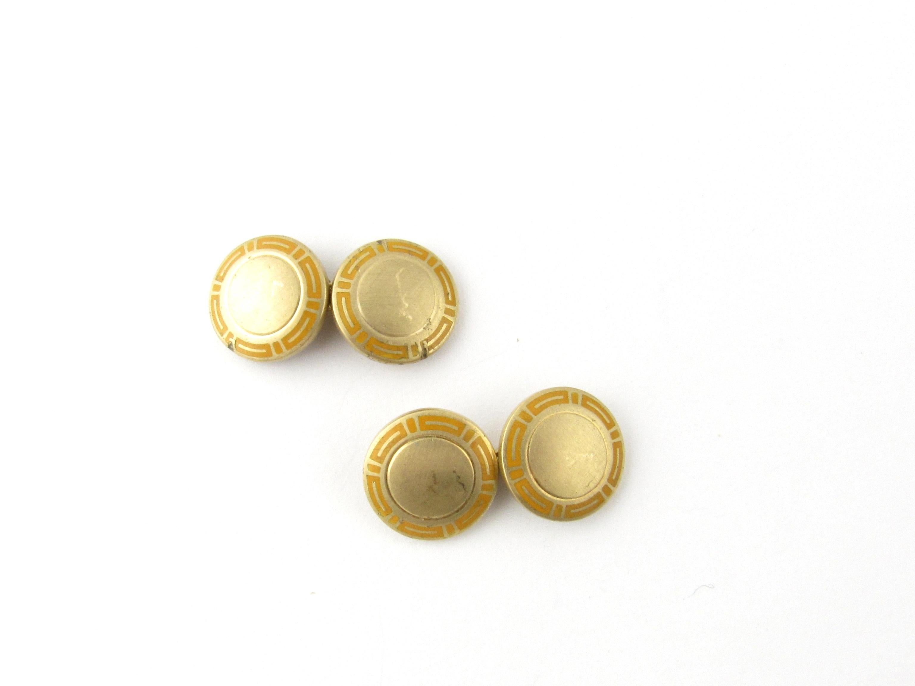 Vintage Bulgari 18 Karat Yellow Gold and Enamel Cufflinks

This elegant pair of double side button style cufflinks are beautifully crafted in 18K yellow gold and enamel.

Size: 14 mm

Weight: 12.7 dwt. / 19.9 gr.

Stamped: 750

Hallmark: