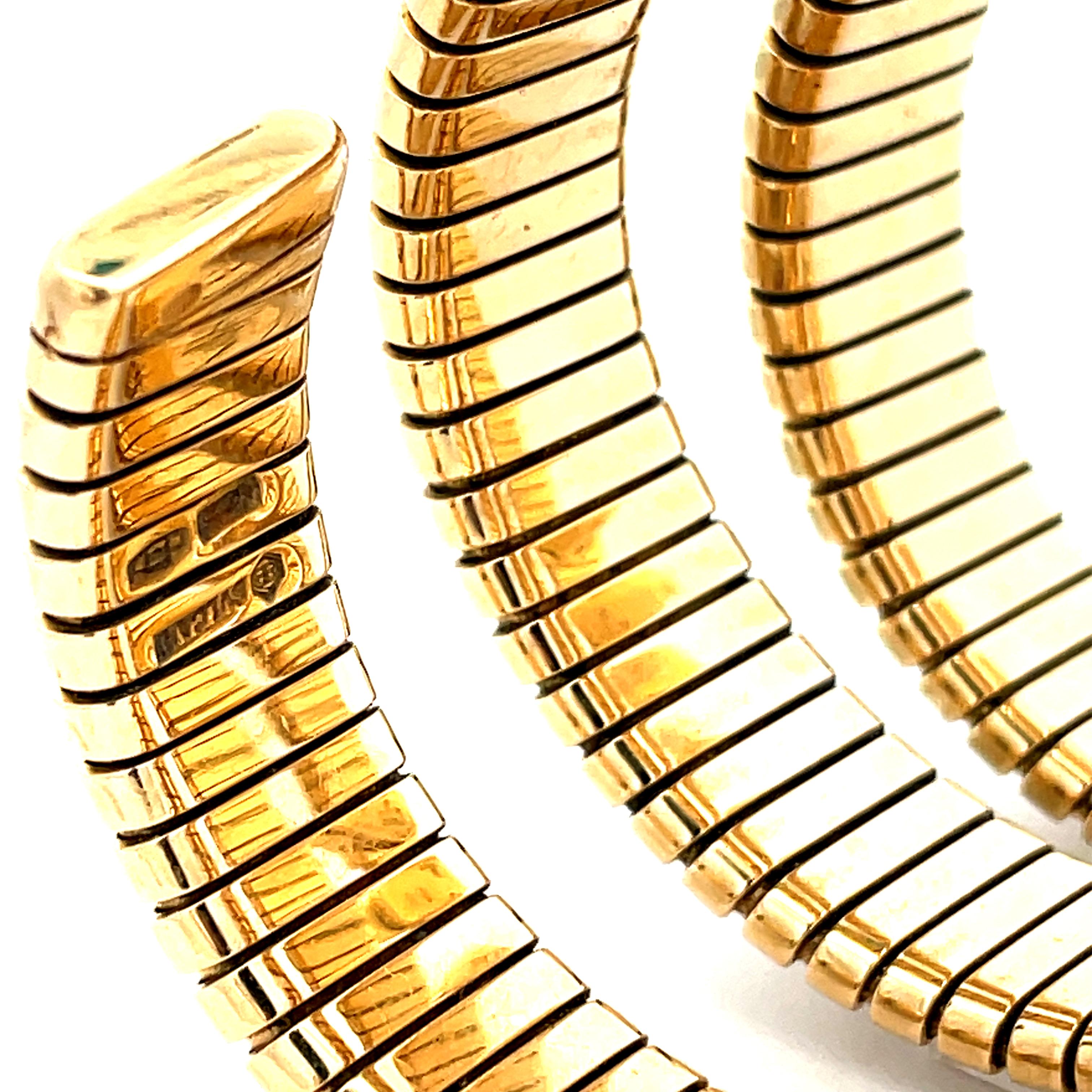 Bulgari Tubogas Serpenti Armbanduhr aus 18 Karat Gelbgold im Zustand „Hervorragend“ in Milano, IT