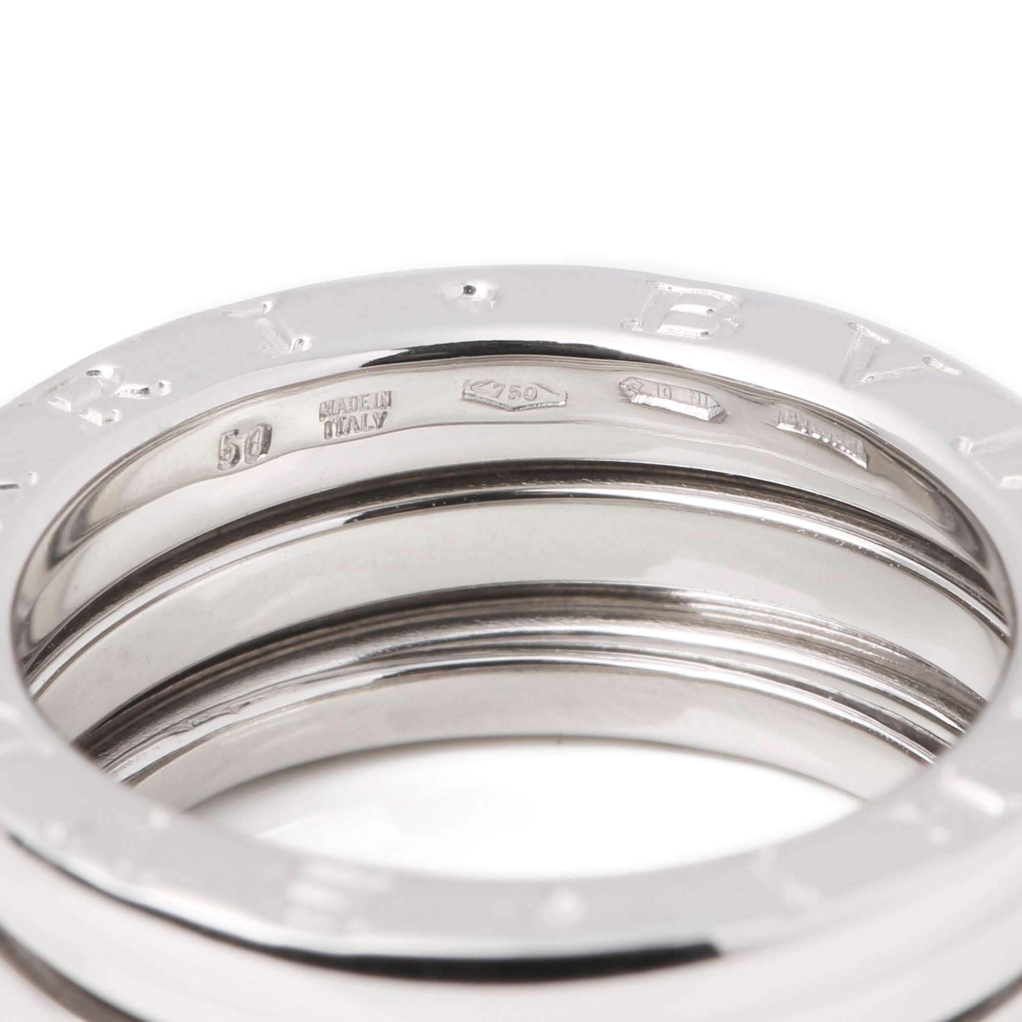 Anillo Bulgari de oro blanco de 18 ct y tres filas B.zero1 Contemporáneo en venta
