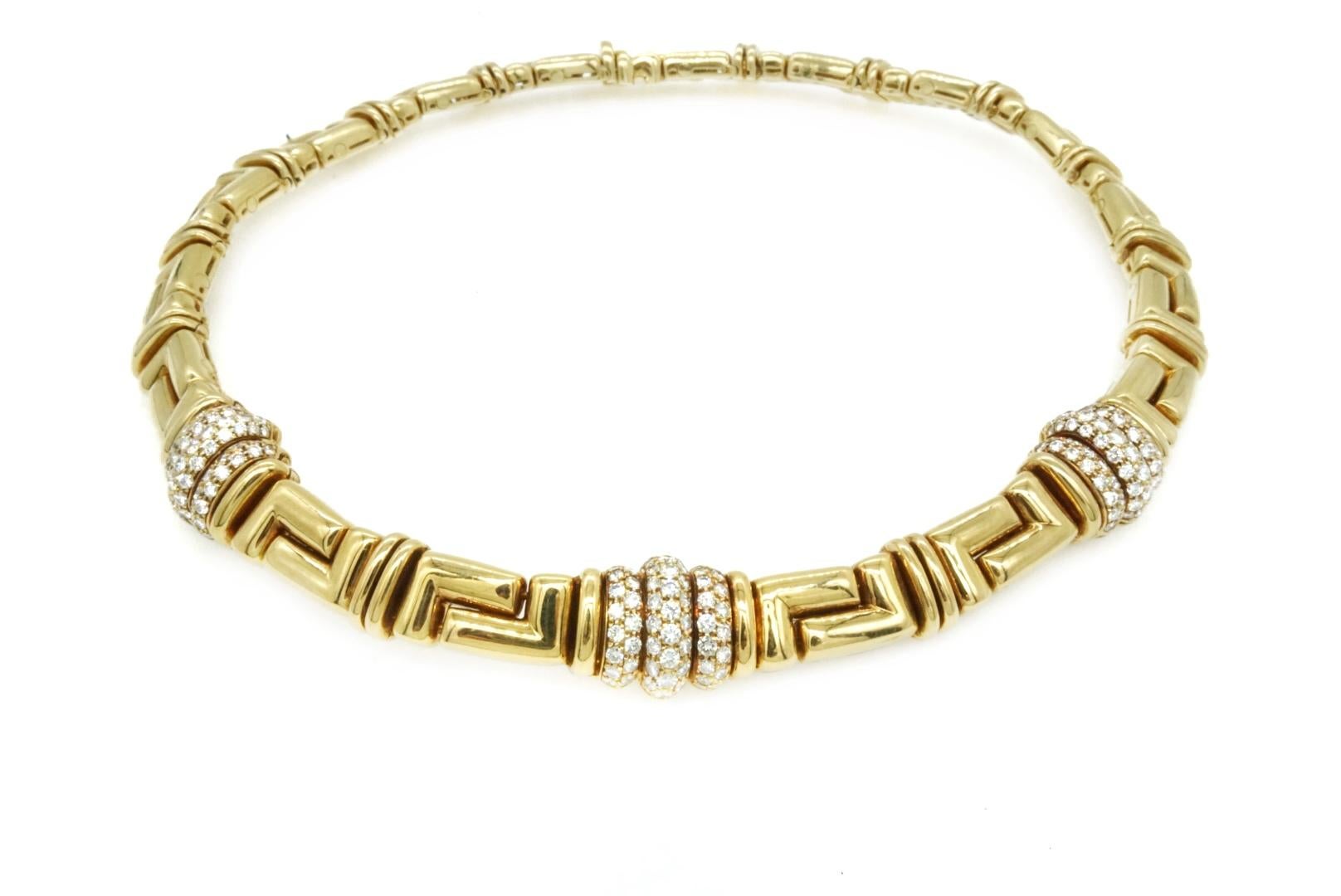 Brilliant Cut Bulgari 18k Gold and Diamond Necklace For Sale