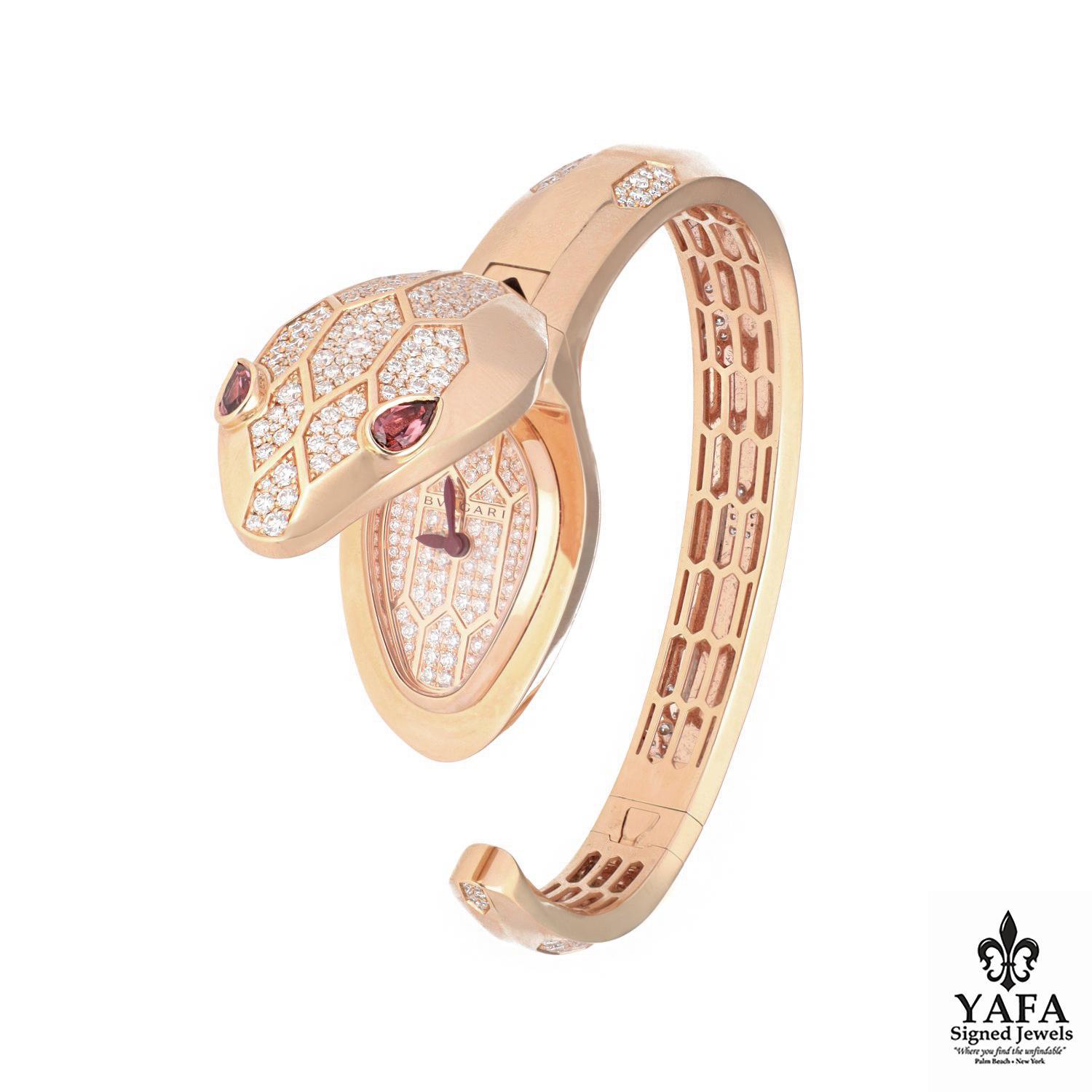 Bulgari 18K Rose Gold Serpenti Misteriosi Watch In Excellent Condition For Sale In New York, NY