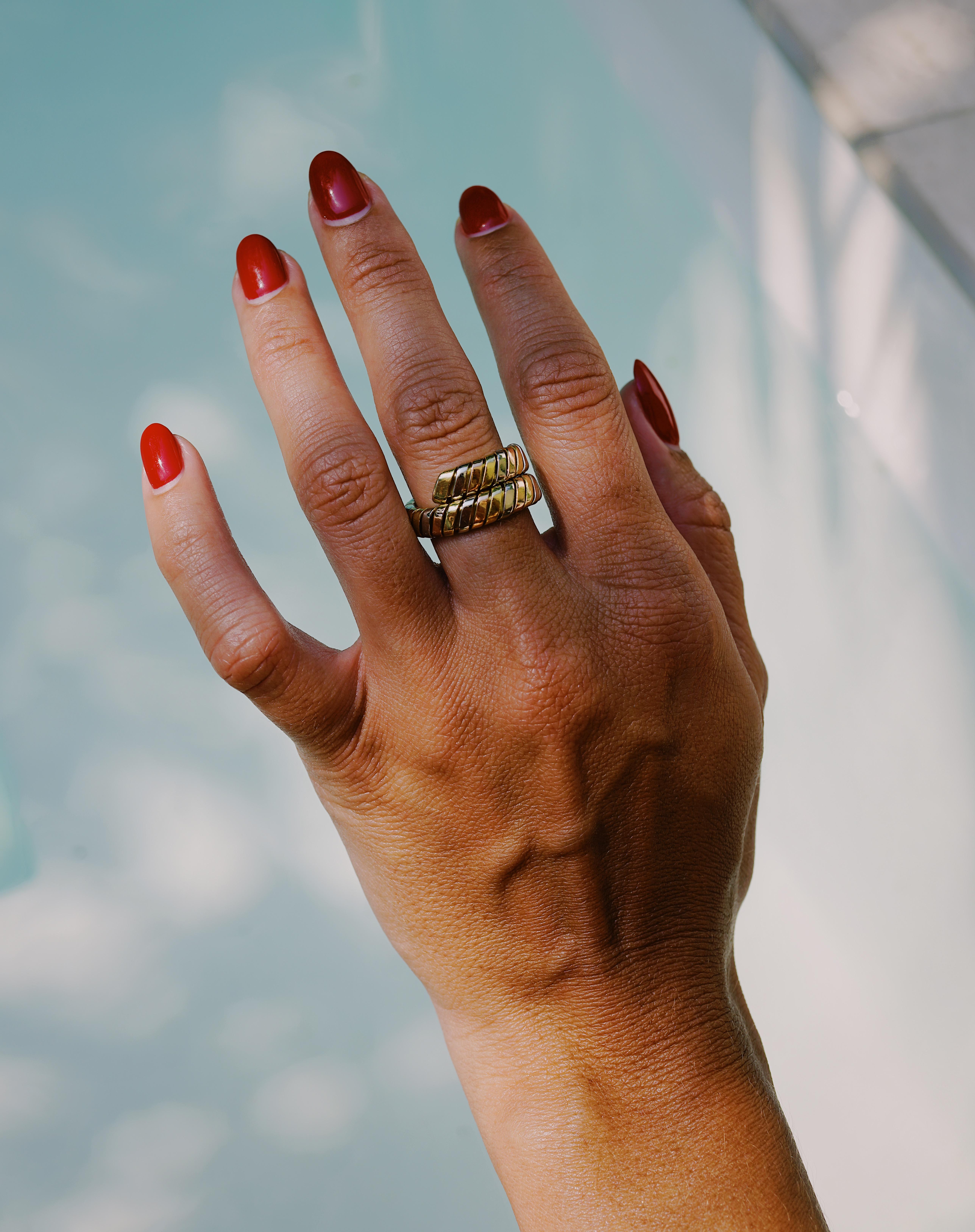 Modern Bulgari, 18K Tricolor Gold Tubogas 