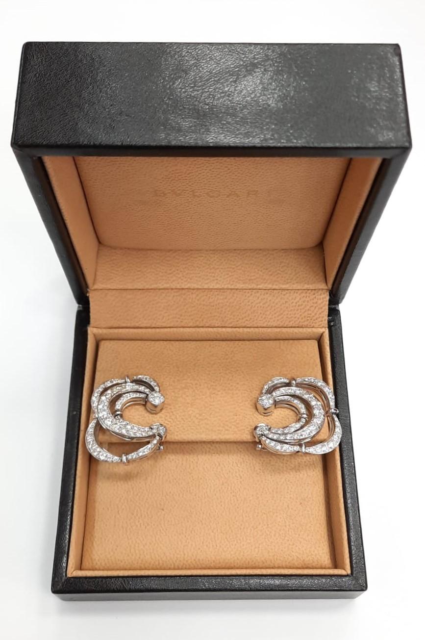Bulgari 18K White Gold Diamond Tremblant Flower Earrings In Good Condition For Sale In New York, NY