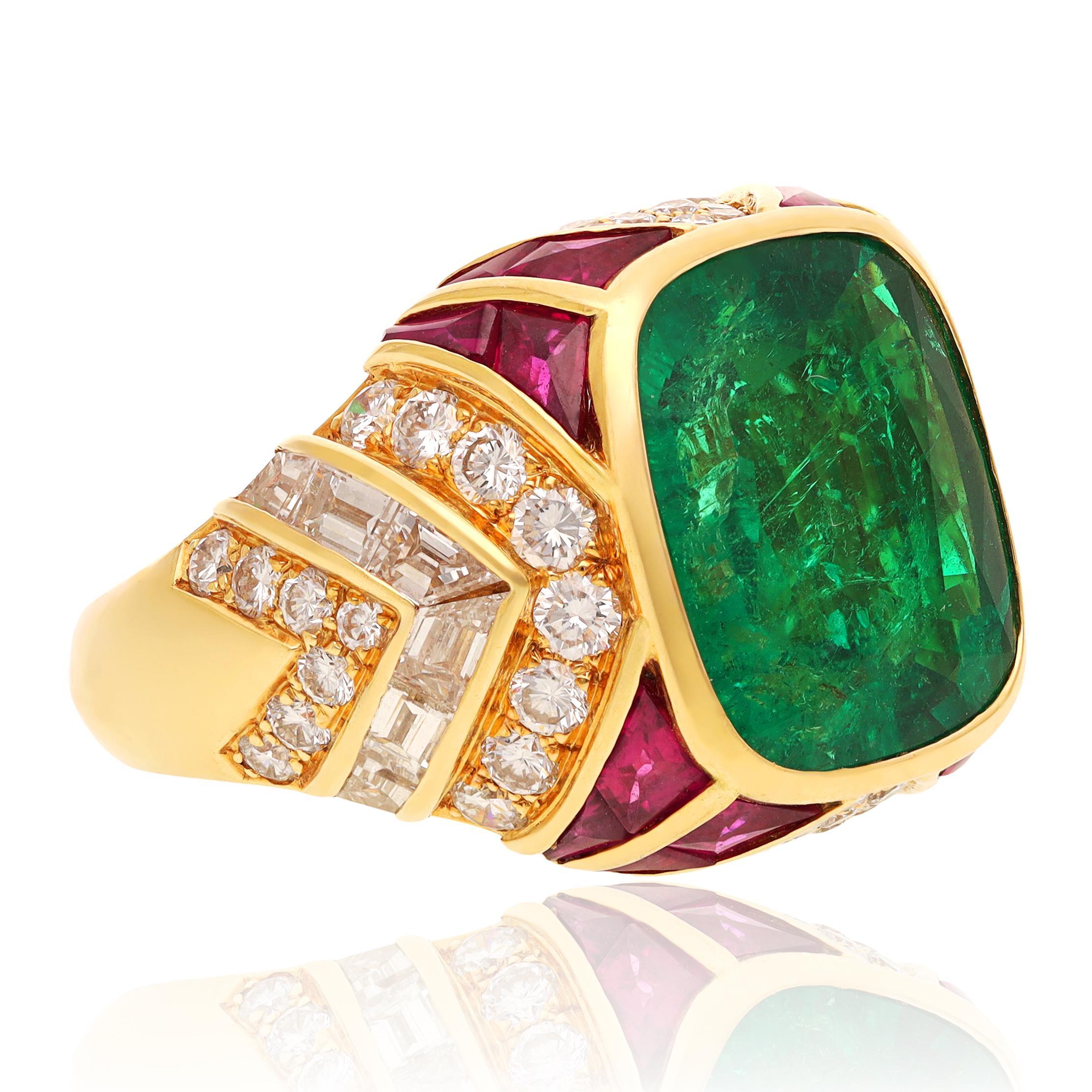 BULGARI 18K Yellow Gold Emerald, Ruby and Diamond Ring For Sale at 1stDibs