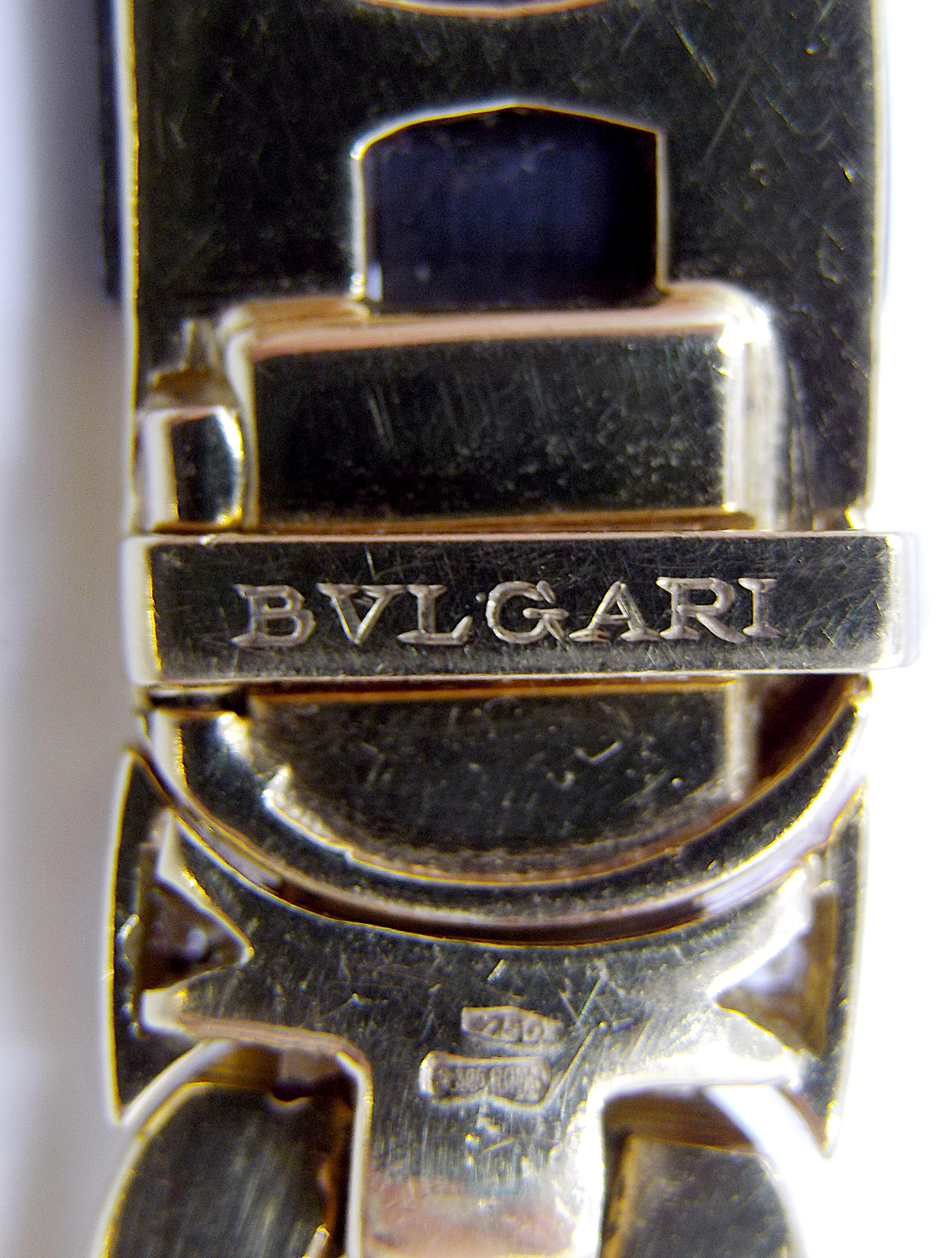 Bulgari Halskette mit Hämatit-Diamant-Kragen aus 18 Karat Gelbgold im Zustand „Gut“ im Angebot in New York, NY
