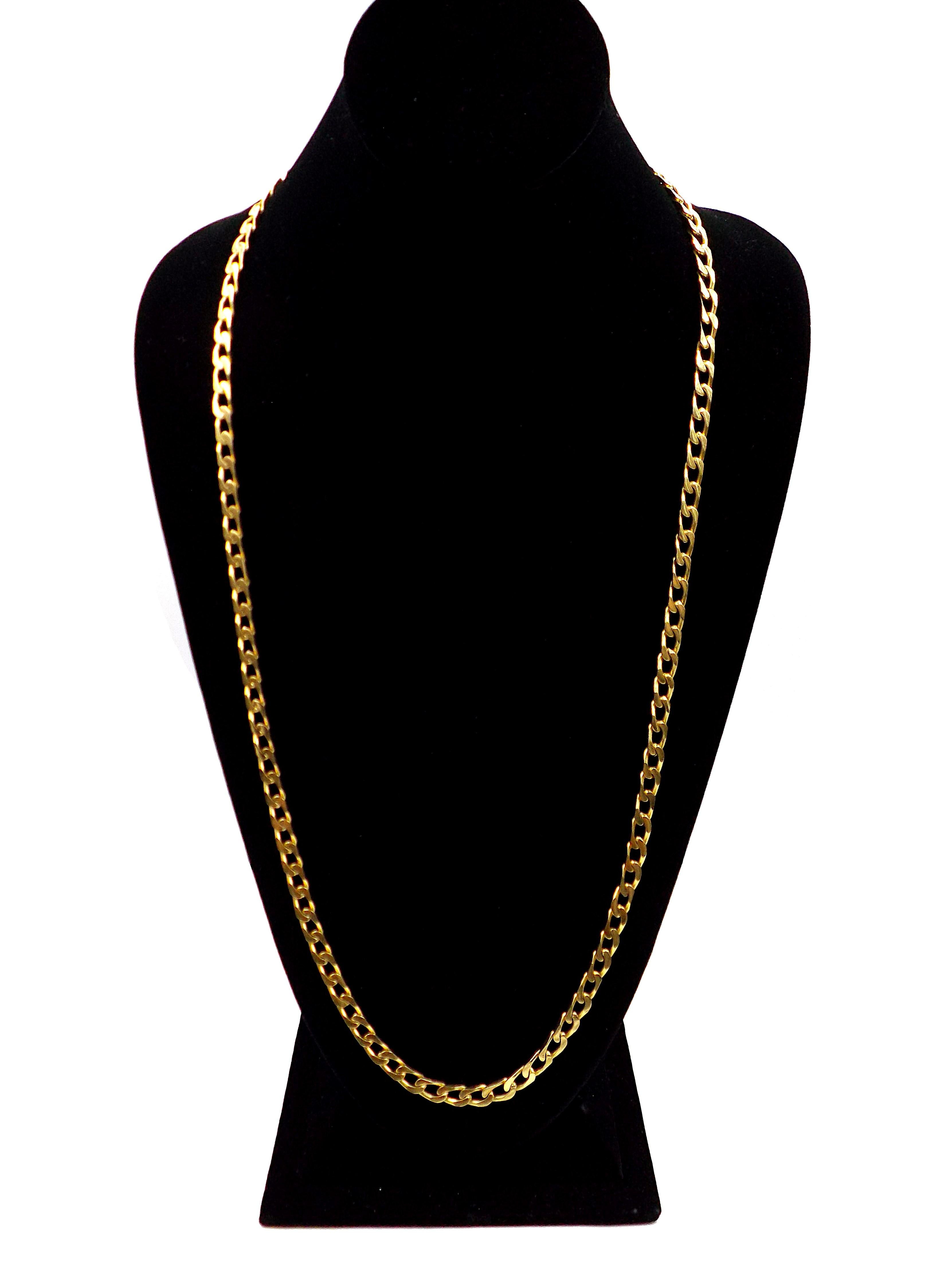 18 kt. gold, signed Bulgari, ap. 60.4 dwts. Length 31 5/8 inches.