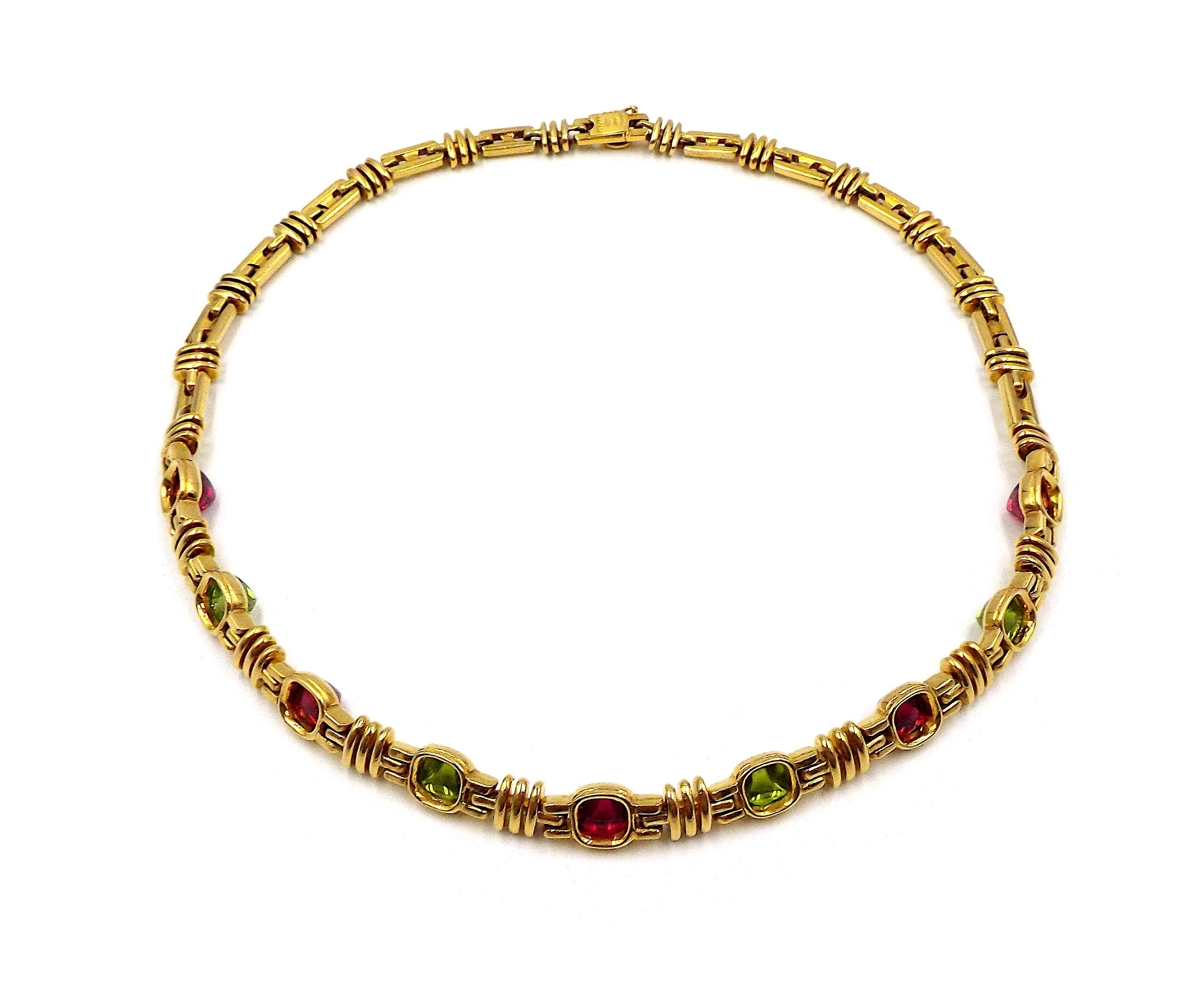 Bulgari Halskette aus 18 Karat Gelbgold mit Turmalin und Peridot (Kegel-Cabochon) im Angebot