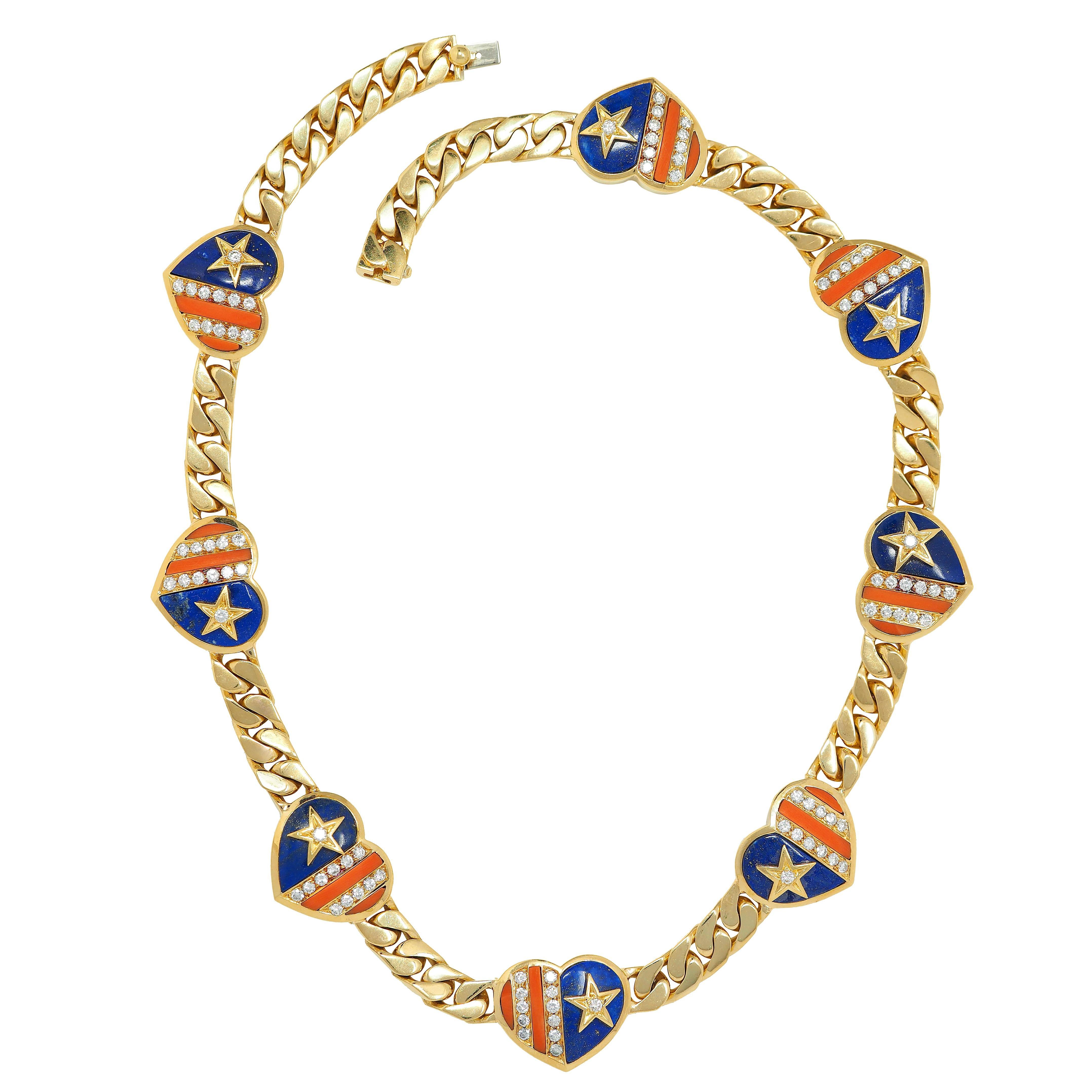 Bulgari 1972 Koralle Lapis Diamant 18K Gold Vintage Stars & Stripes Herz Halskette (Moderne) im Angebot
