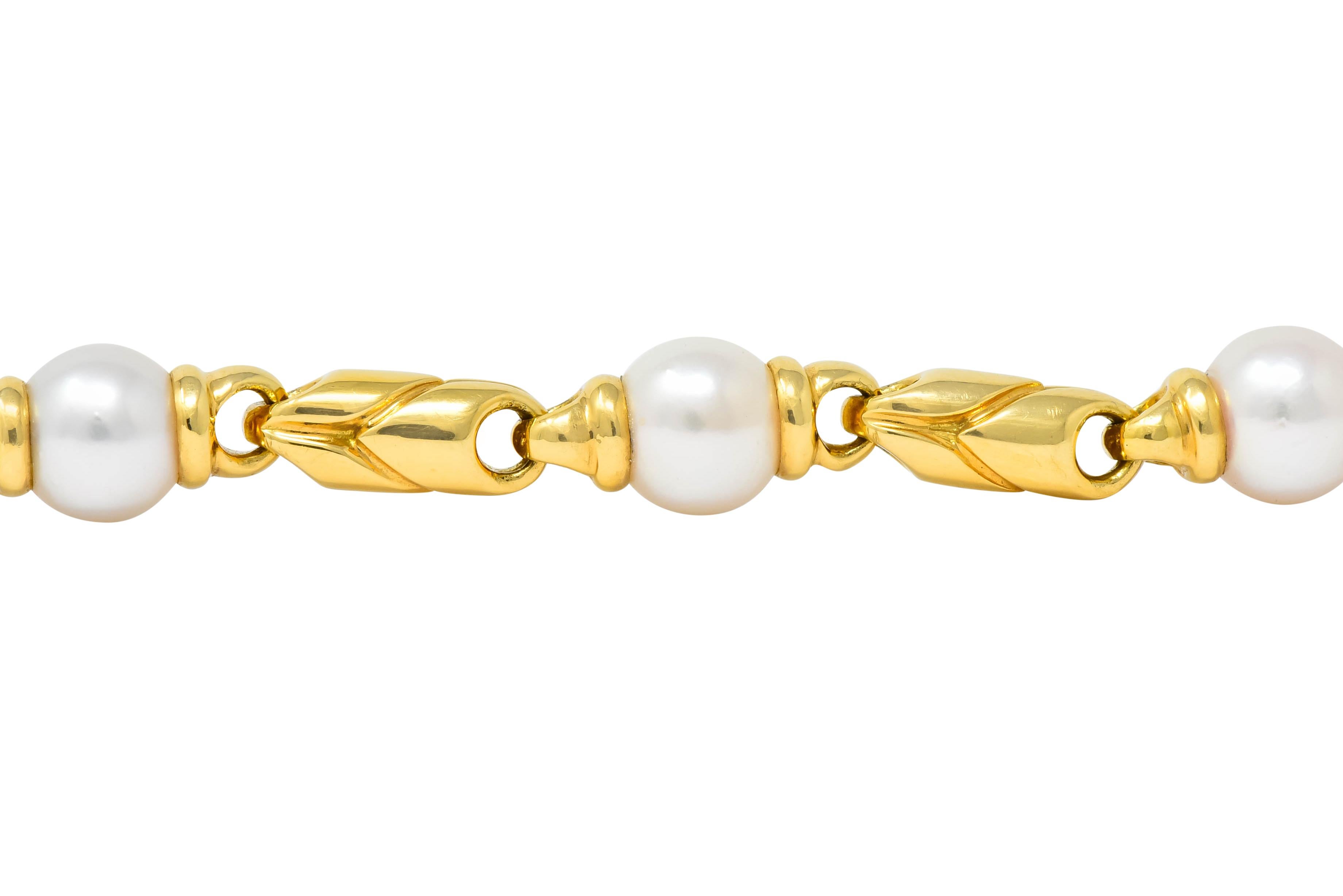 Contemporary Bulgari 1980 Cultured Pearl 18 Karat Gold Link Bracelet