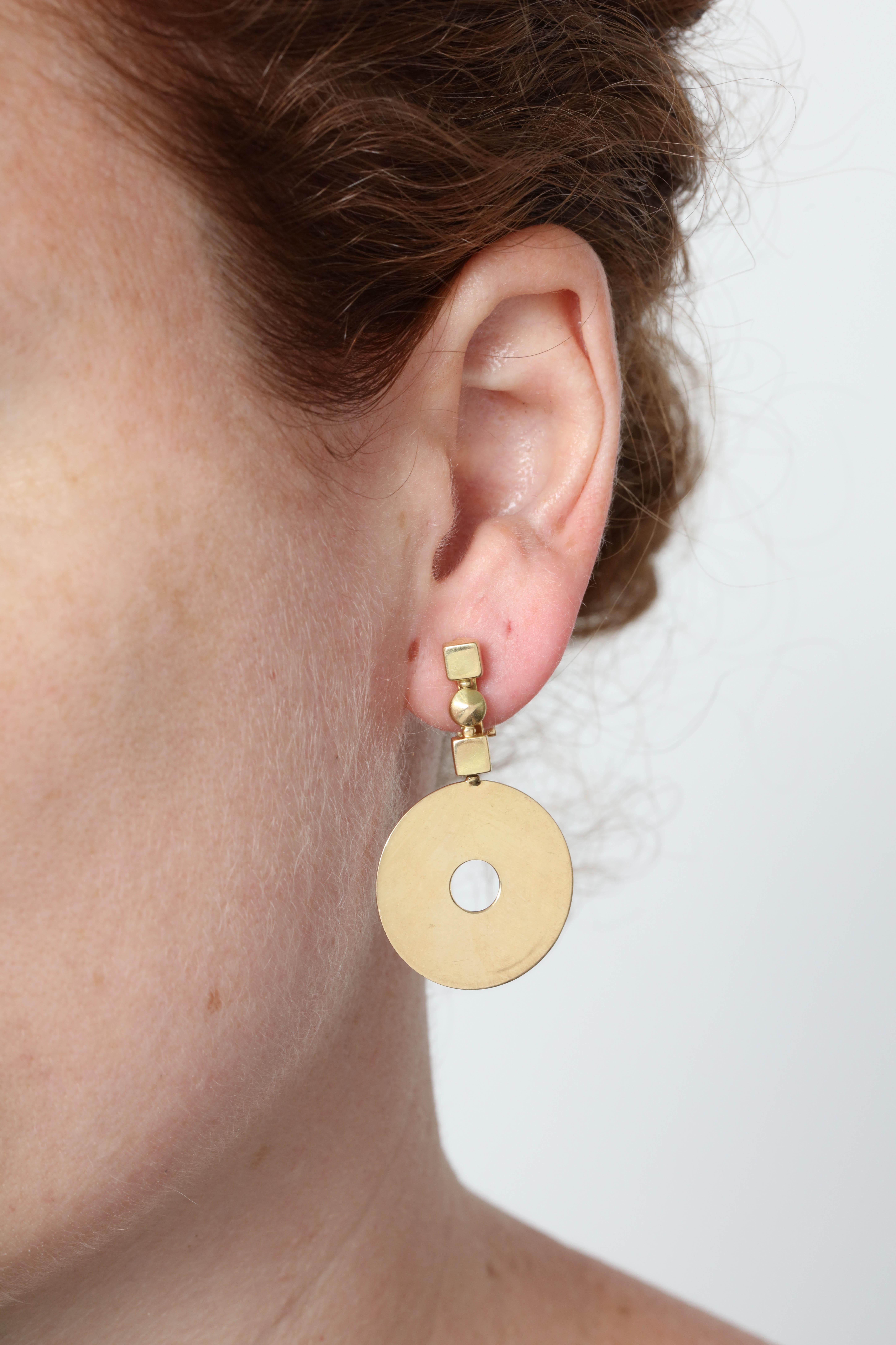 Bulgari 1980s Circular Disc Moveable Gold Clip on Earrings with Posts 2