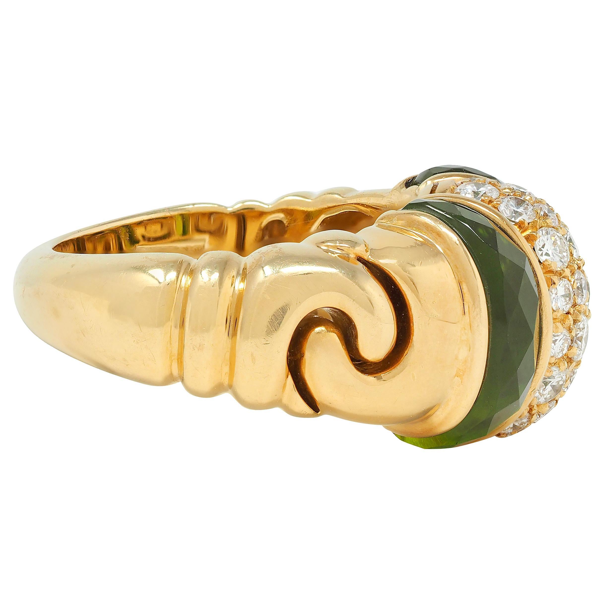 Modern Bulgari 1990 1.96 CTW Diamond Peridot 18 Karat Gold Vintage Passo Doppio Ring For Sale