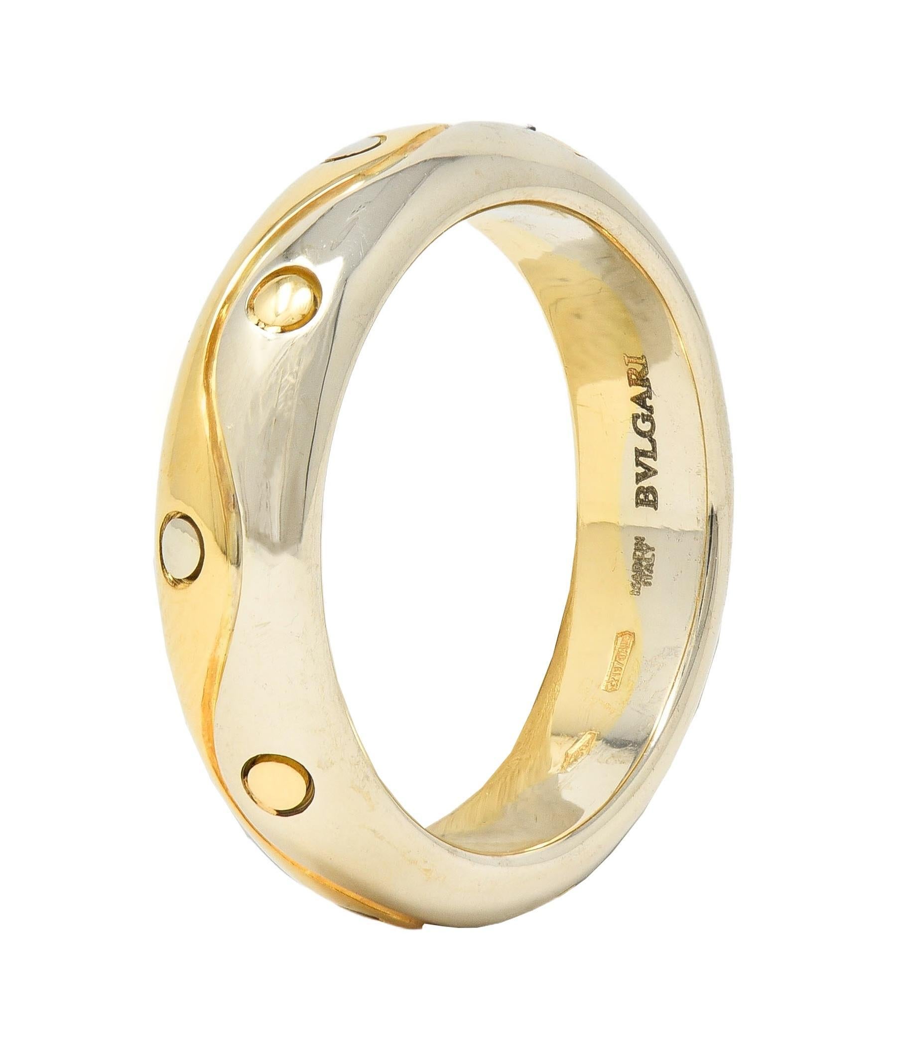 Bulgari 1990's 18 Karat Two-Tone Yellow White Gold Onda Vintage Band Ring 4