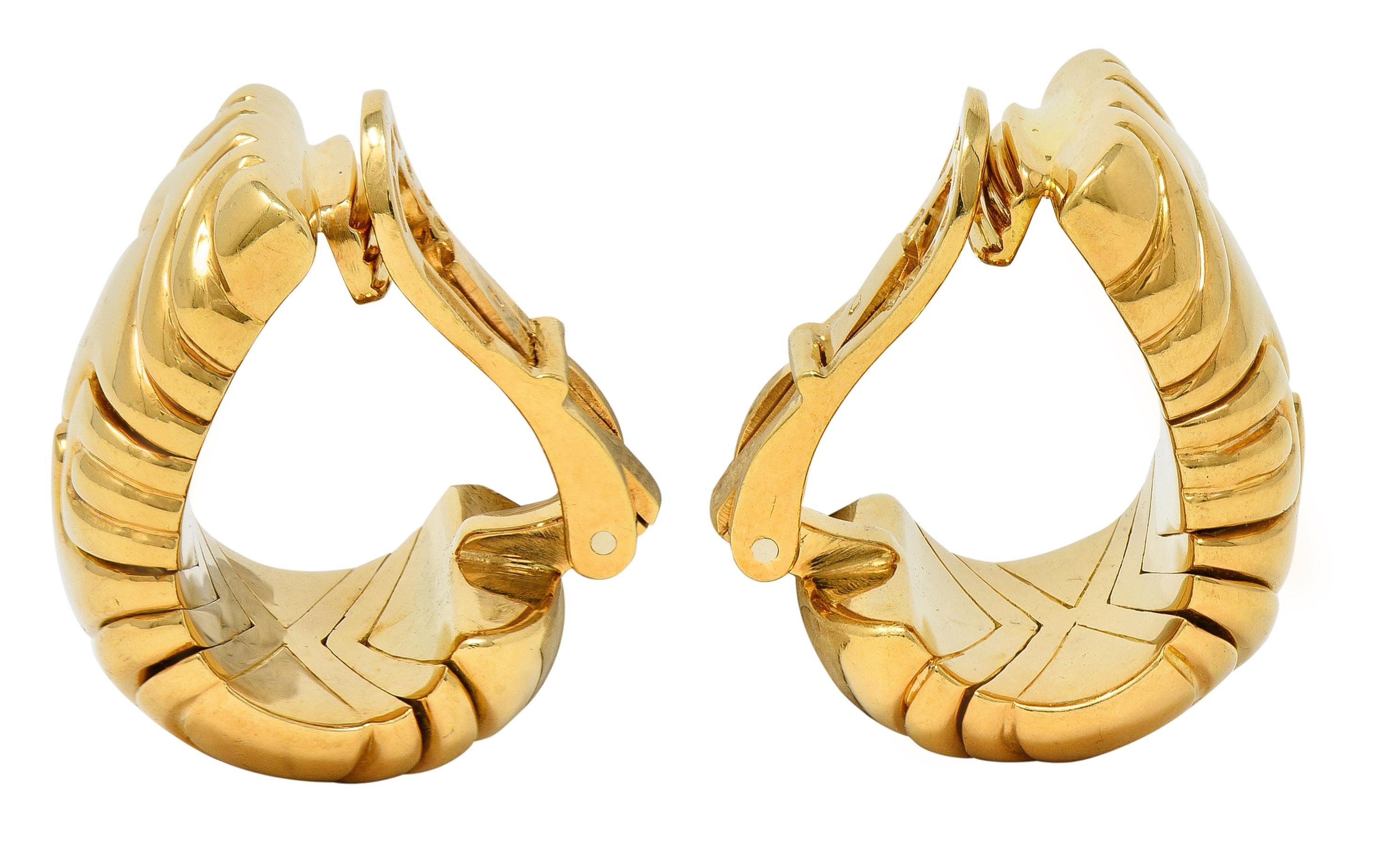 Bulgari 1990's 18 Karat Yellow Gold Vintage Alveare J-Hoop Ear-Clip Earrings In Excellent Condition For Sale In Philadelphia, PA