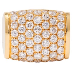 Bulgari 1990's Diamond 18 Karat Yellow Gold Vintage Tronchetto Cluster Ring