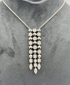 Pendentif Bulgari 1990 en or blanc et diamants longueur réglable