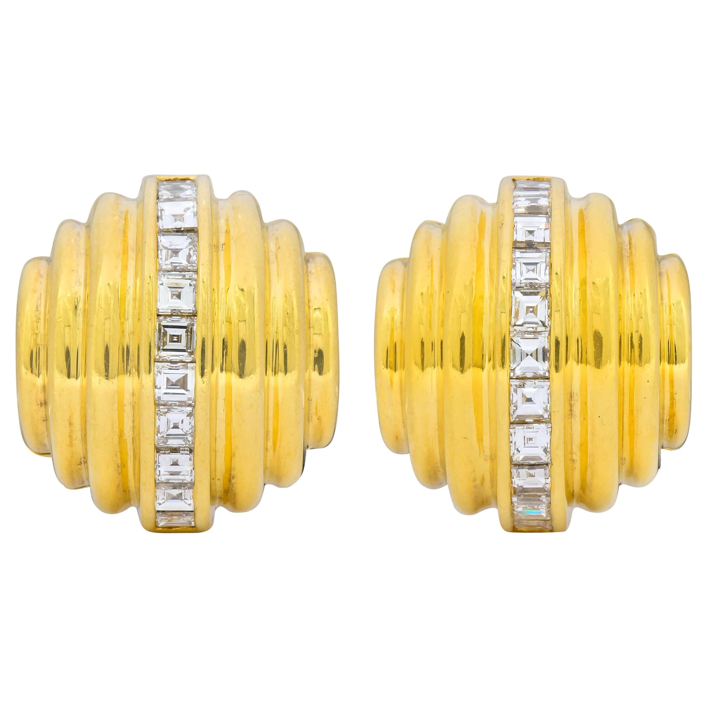 Bulgari 2.50 Carat Diamond 18 Karat Gold Multi-Dimensional Earrings