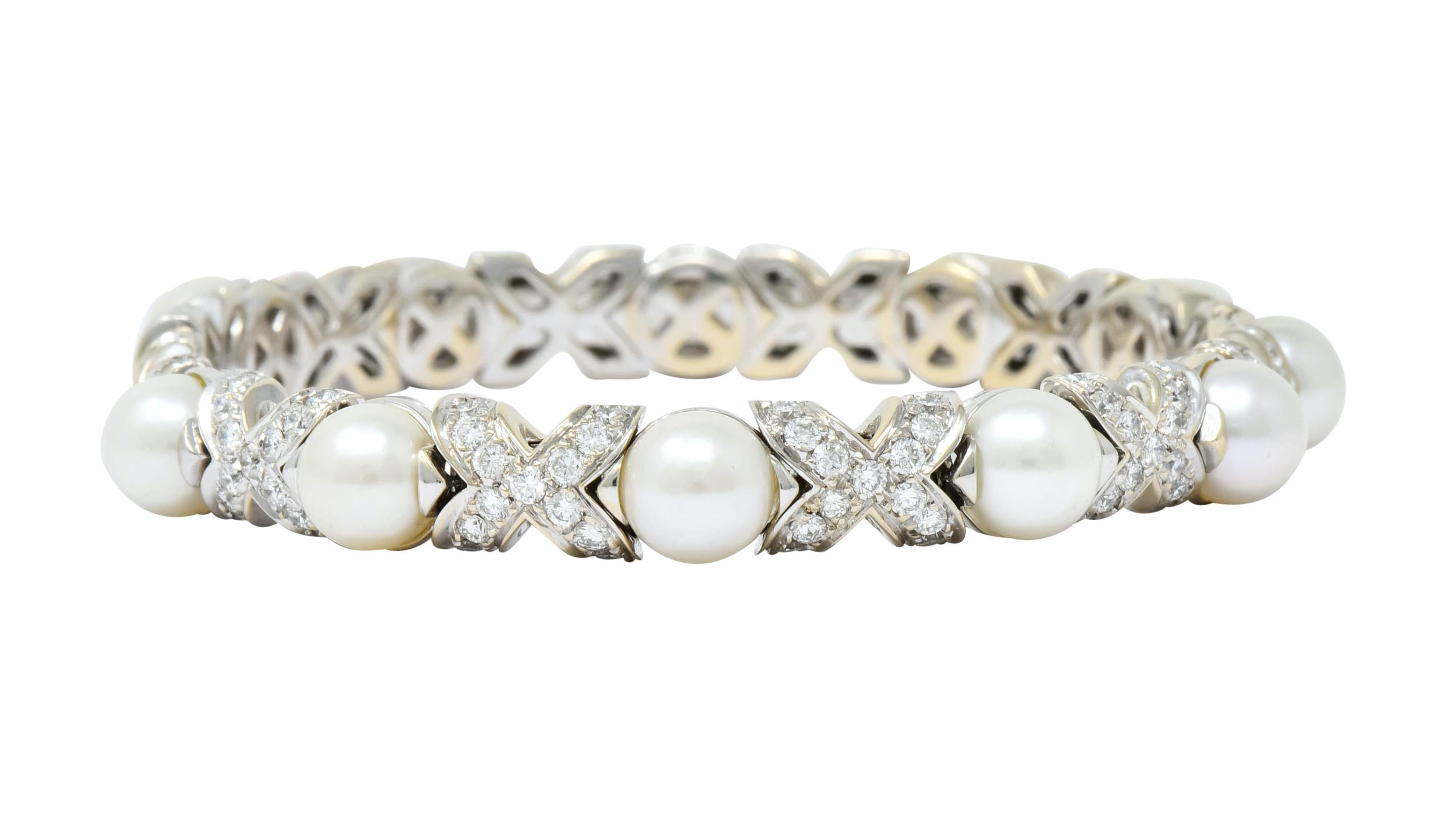 Contemporary Bulgari 2.88 Carat Diamond Cultured Pearl 18 Karat White Gold X Cuff Bracelet
