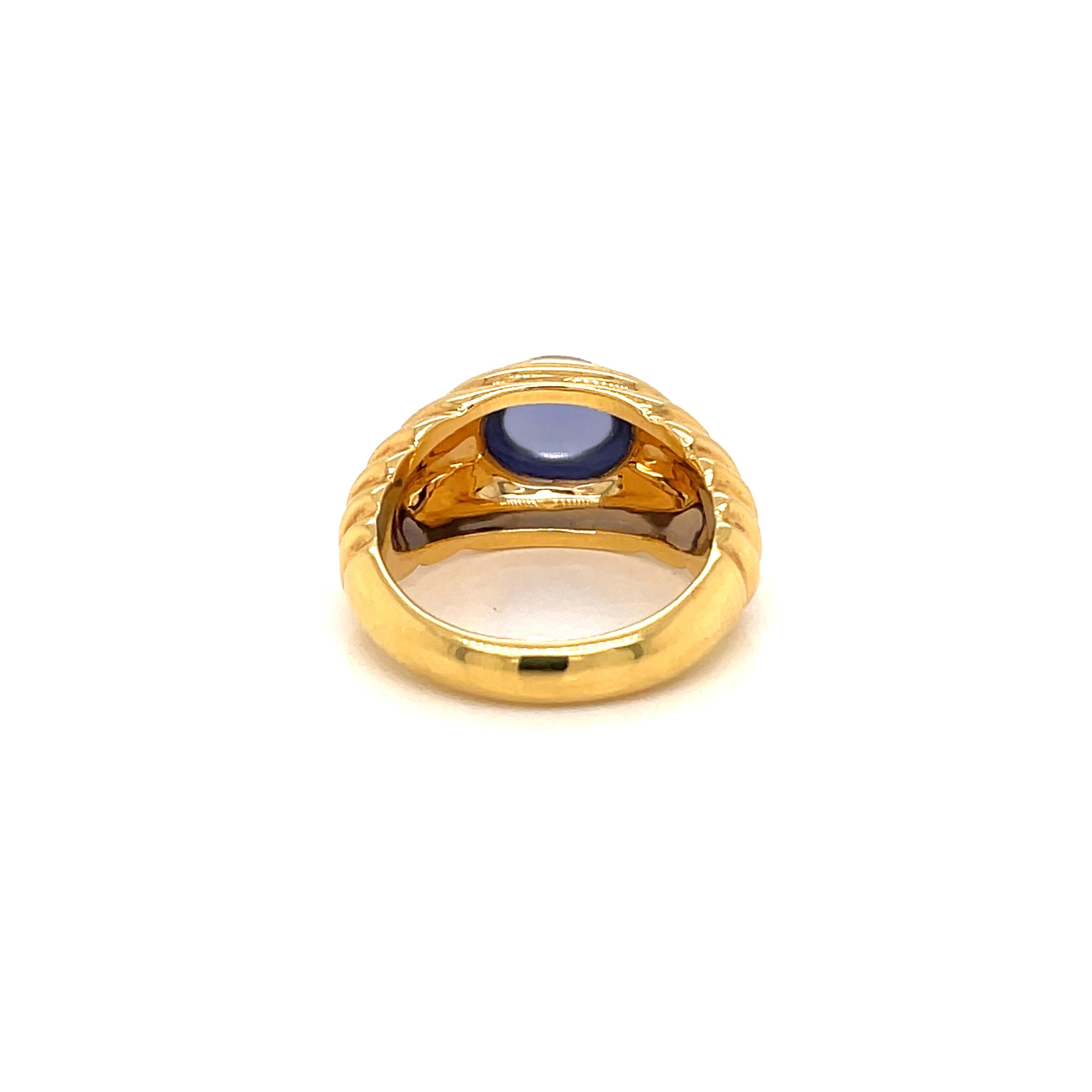 Cabochon Bulgari 3 Carat Iolite Gold Vintage Ring