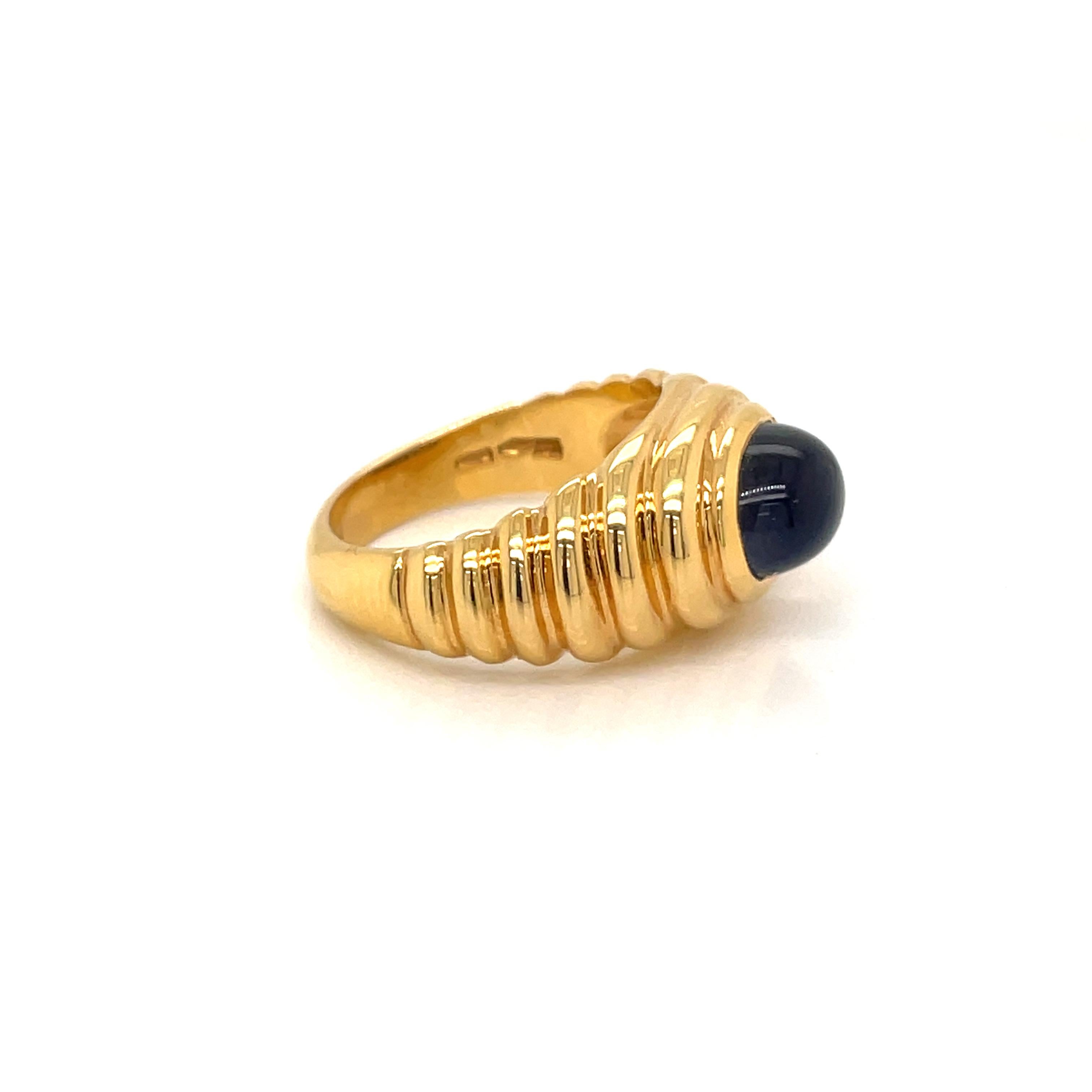 Women's or Men's Bulgari 3 Carat Iolite Gold Vintage Ring