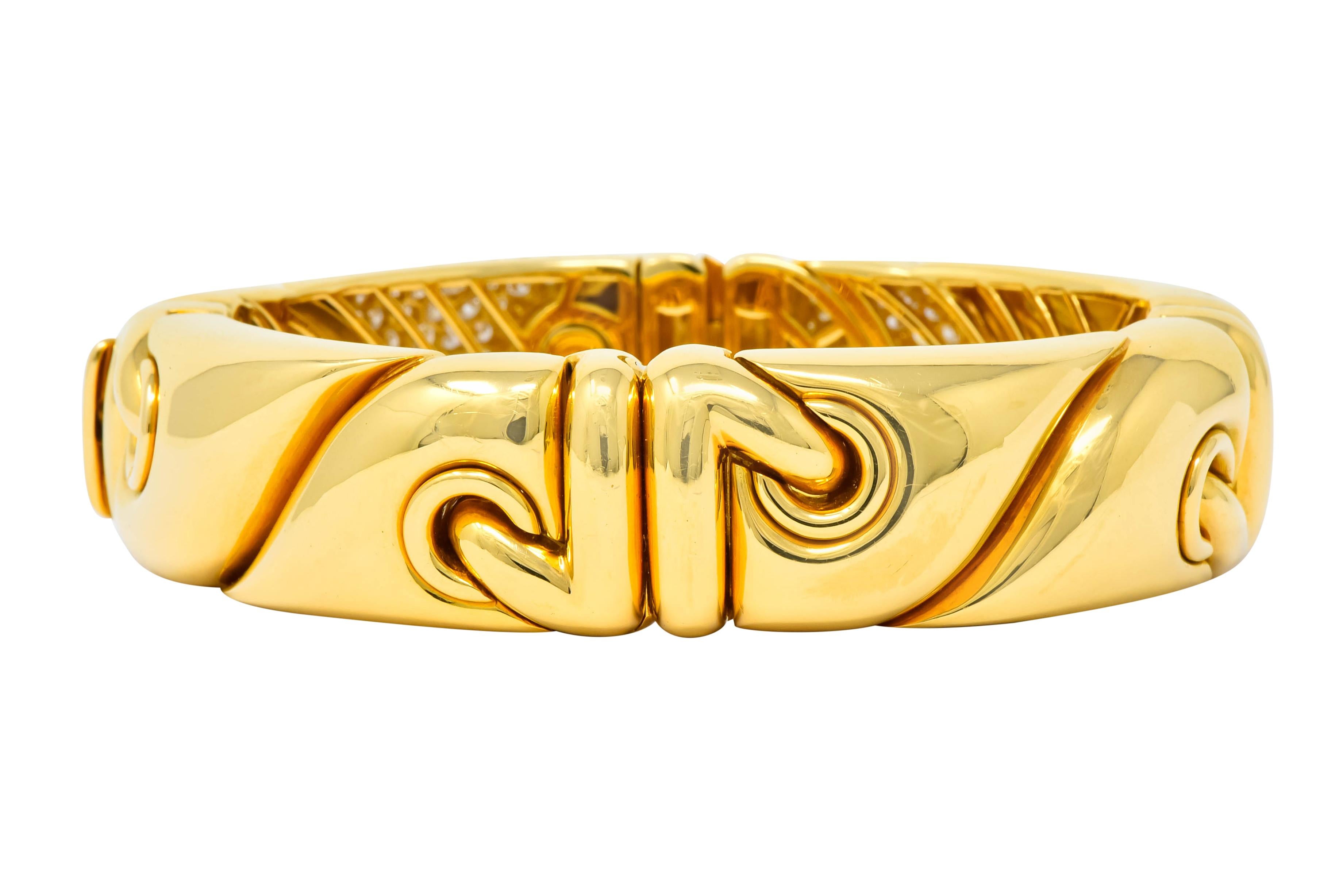 Contemporary Bulgari 4.30 Carat Diamond 18 Karat Yellow Gold Stylized Link Cuff Bracelet