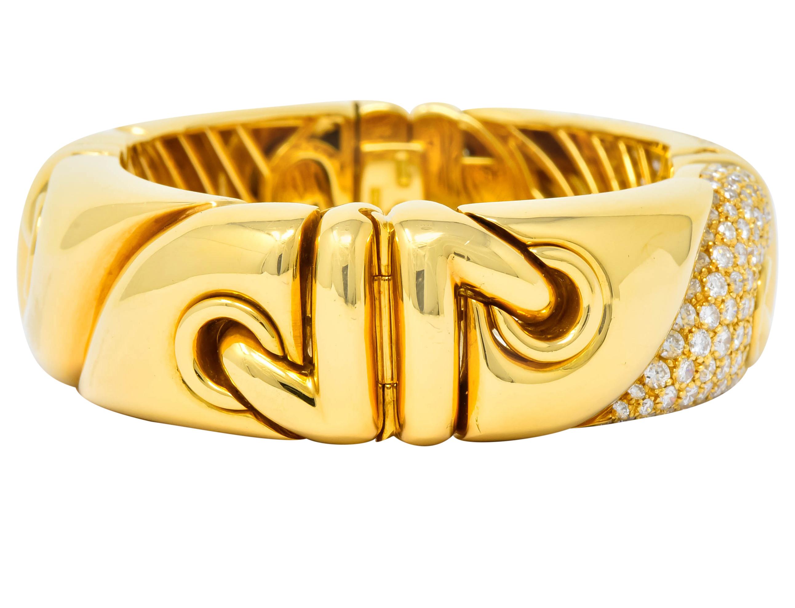 Round Cut Bulgari 4.30 Carat Diamond 18 Karat Yellow Gold Stylized Link Cuff Bracelet